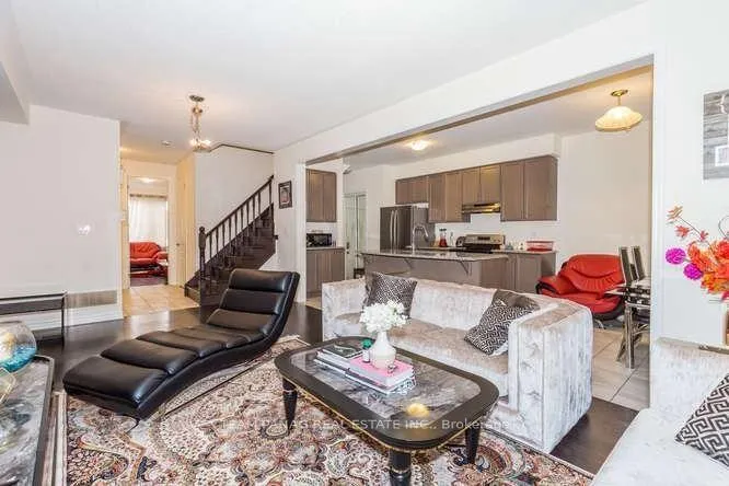 Photo 9 of 45 Averill Road, Brampton, Northwest Brampton — HOMEH