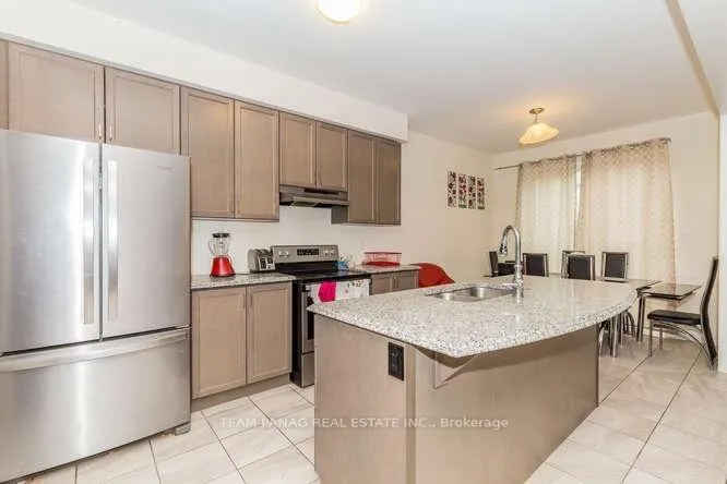 Photo 11 of 45 Averill Road, Brampton, Northwest Brampton — HOMEH