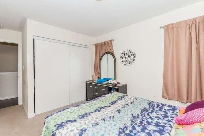 Photo 25 of 45 Averill Road, Brampton, Northwest Brampton — HOMEH
