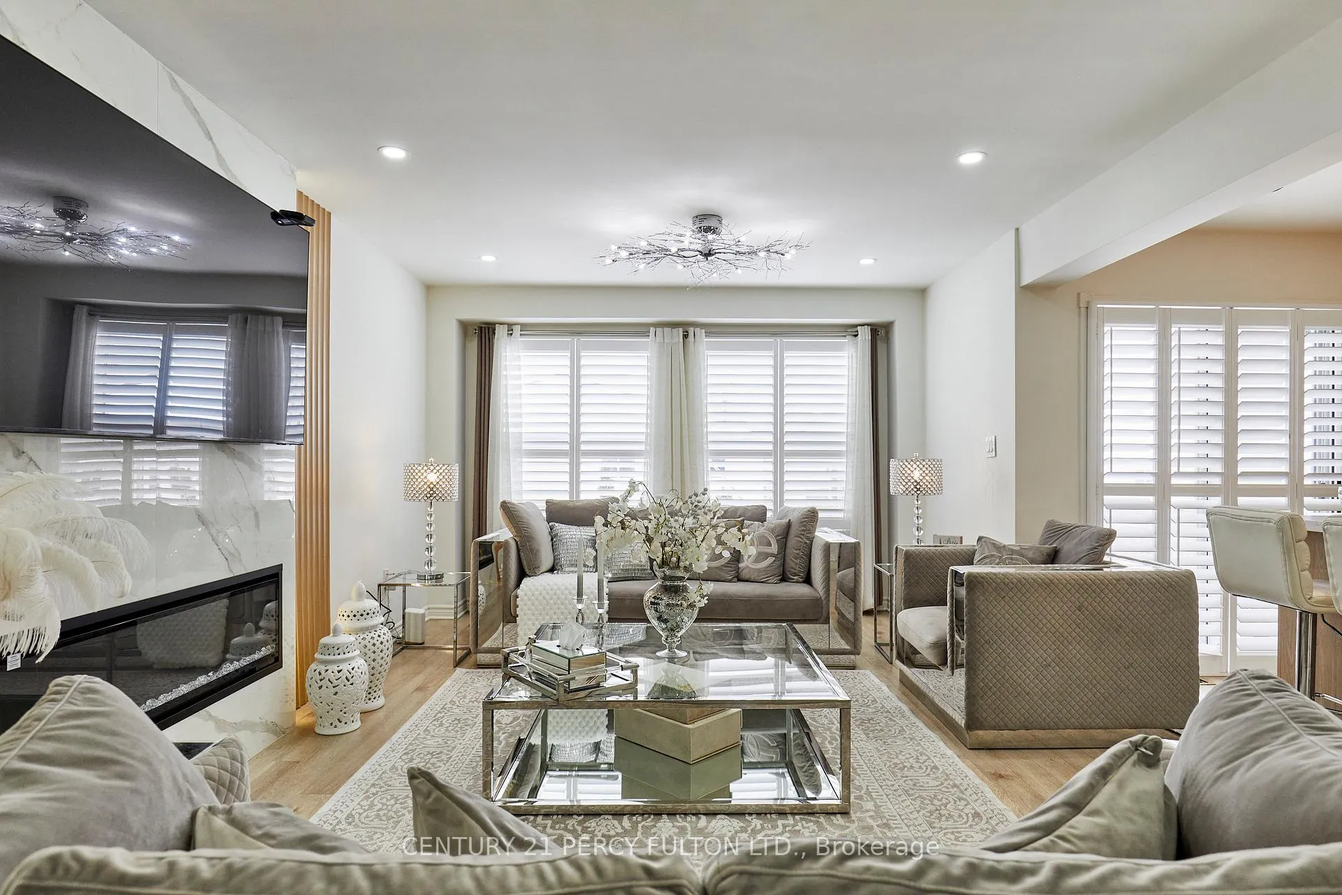 Photo 10 of 803 Beatrice Street E, Oshawa, Pinecrest — HOMEH