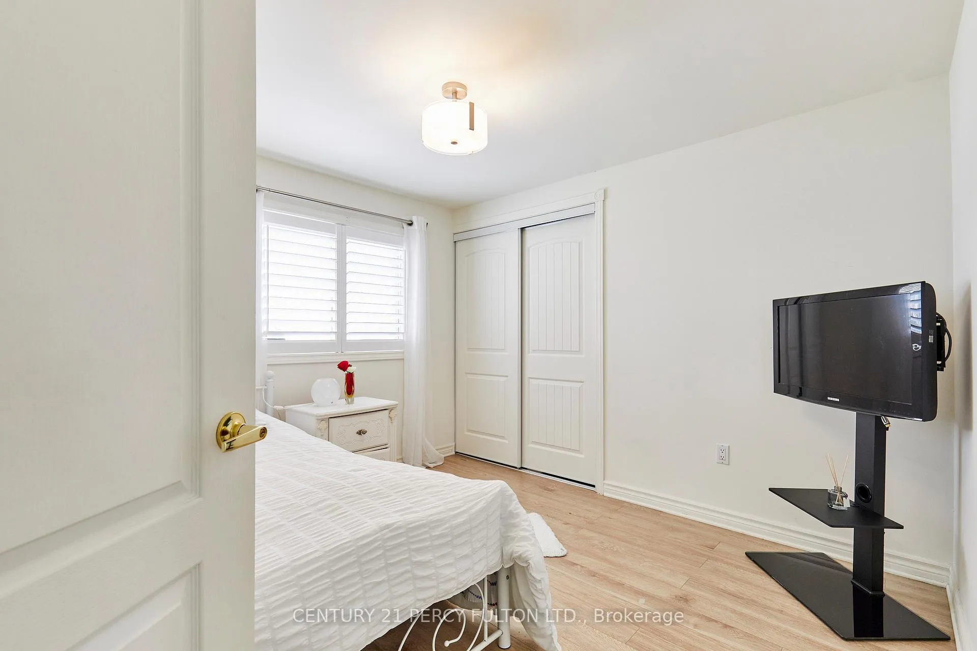 Photo 21 of 803 Beatrice Street E, Oshawa, Pinecrest — HOMEH