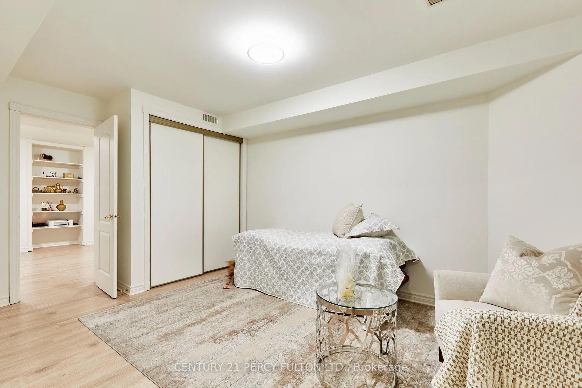 Photo 28 of 803 Beatrice Street E, Oshawa, Pinecrest — HOMEH