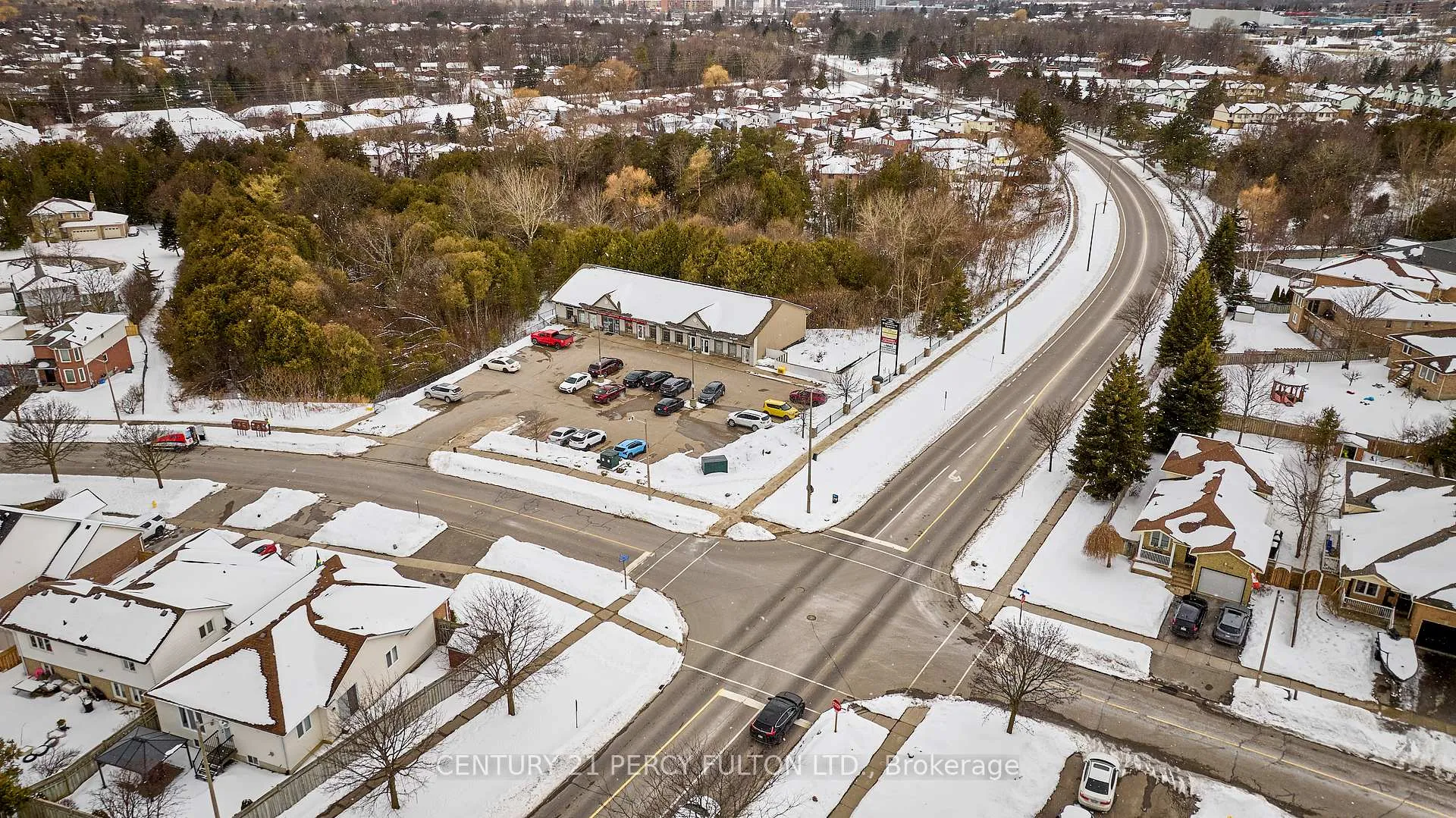 Photo 36 of 803 Beatrice Street E, Oshawa, Pinecrest — HOMEH