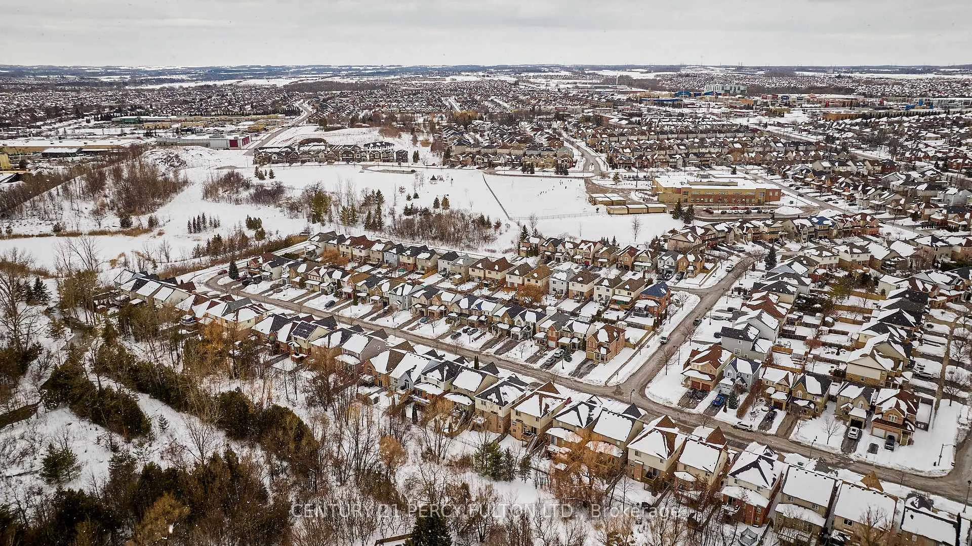Photo 37 of 803 Beatrice Street E, Oshawa, Pinecrest — HOMEH