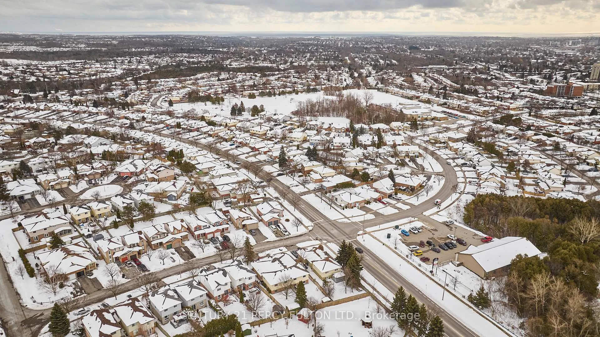 Photo 39 of 803 Beatrice Street E, Oshawa, Pinecrest — HOMEH