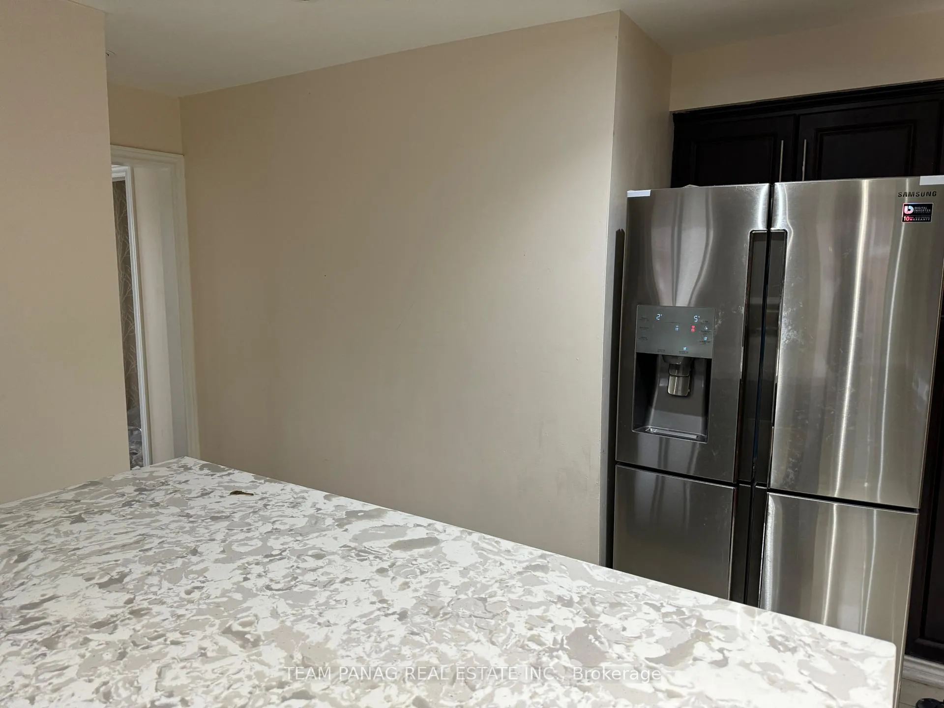 Photo 15 of 47 Madison Street, Brampton, Central Park — HOMEH