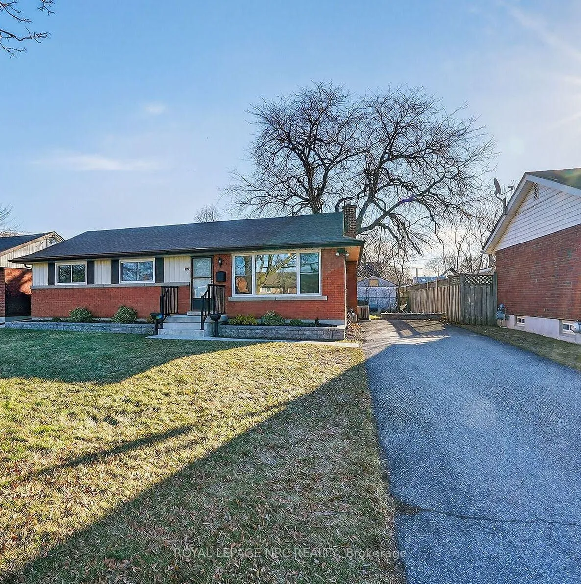 Photo 1 of 86 Royal Manor Drive, St. Catharines, Carlton/Bunting — HOMEH