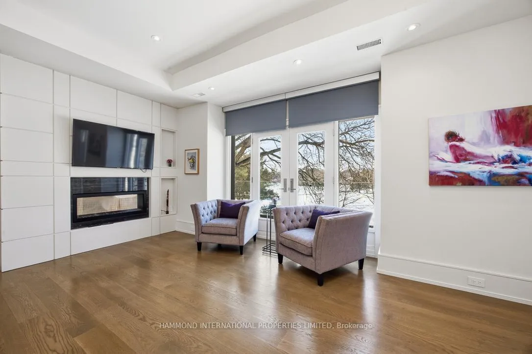 Photo 21 of 42 Laureleaf Road, Markham, Bayview Glen — HOMEH