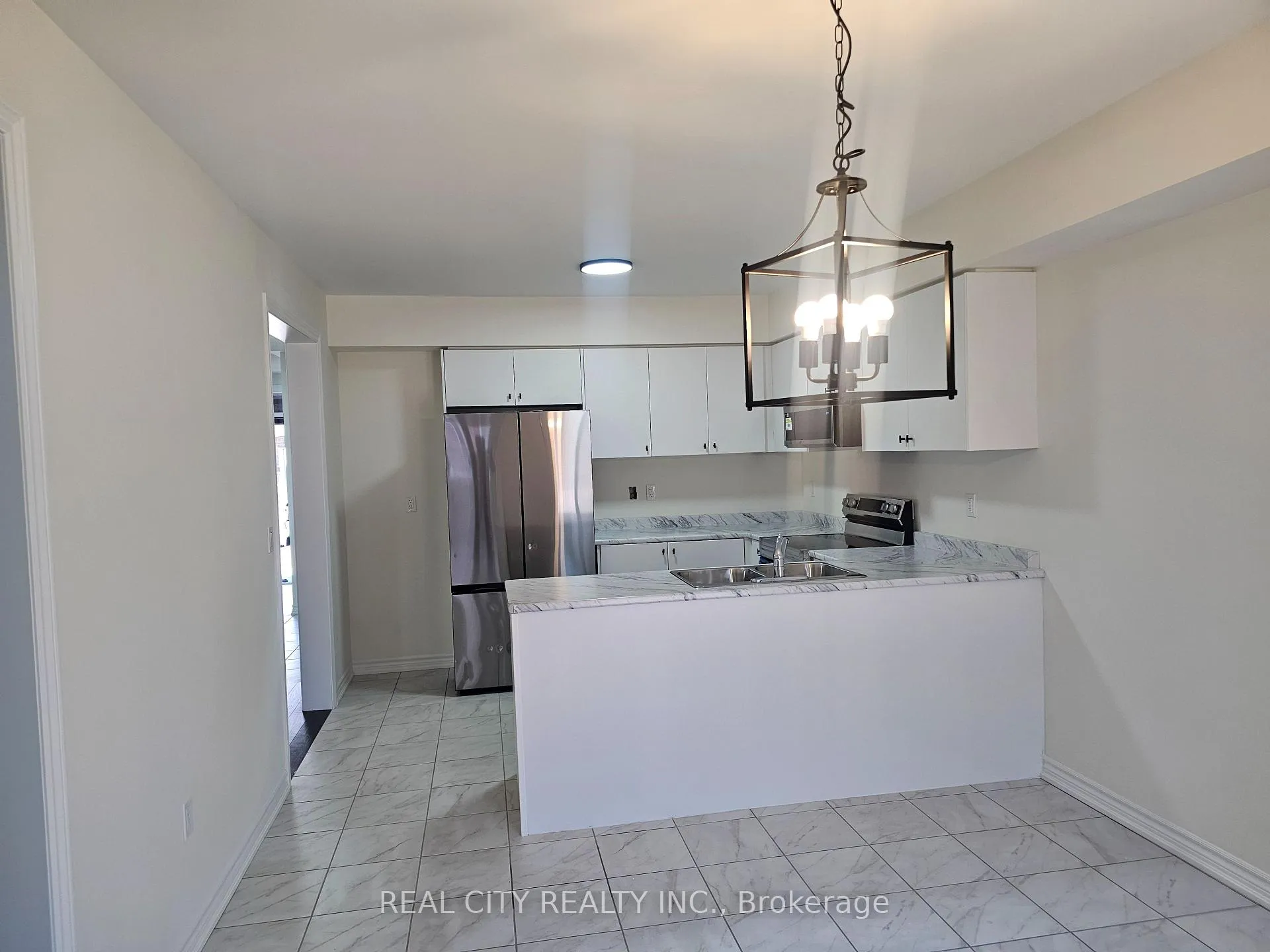 Photo 13 of 5 Heather Fullerton Road, Markham, Milliken Mills West — HOMEH