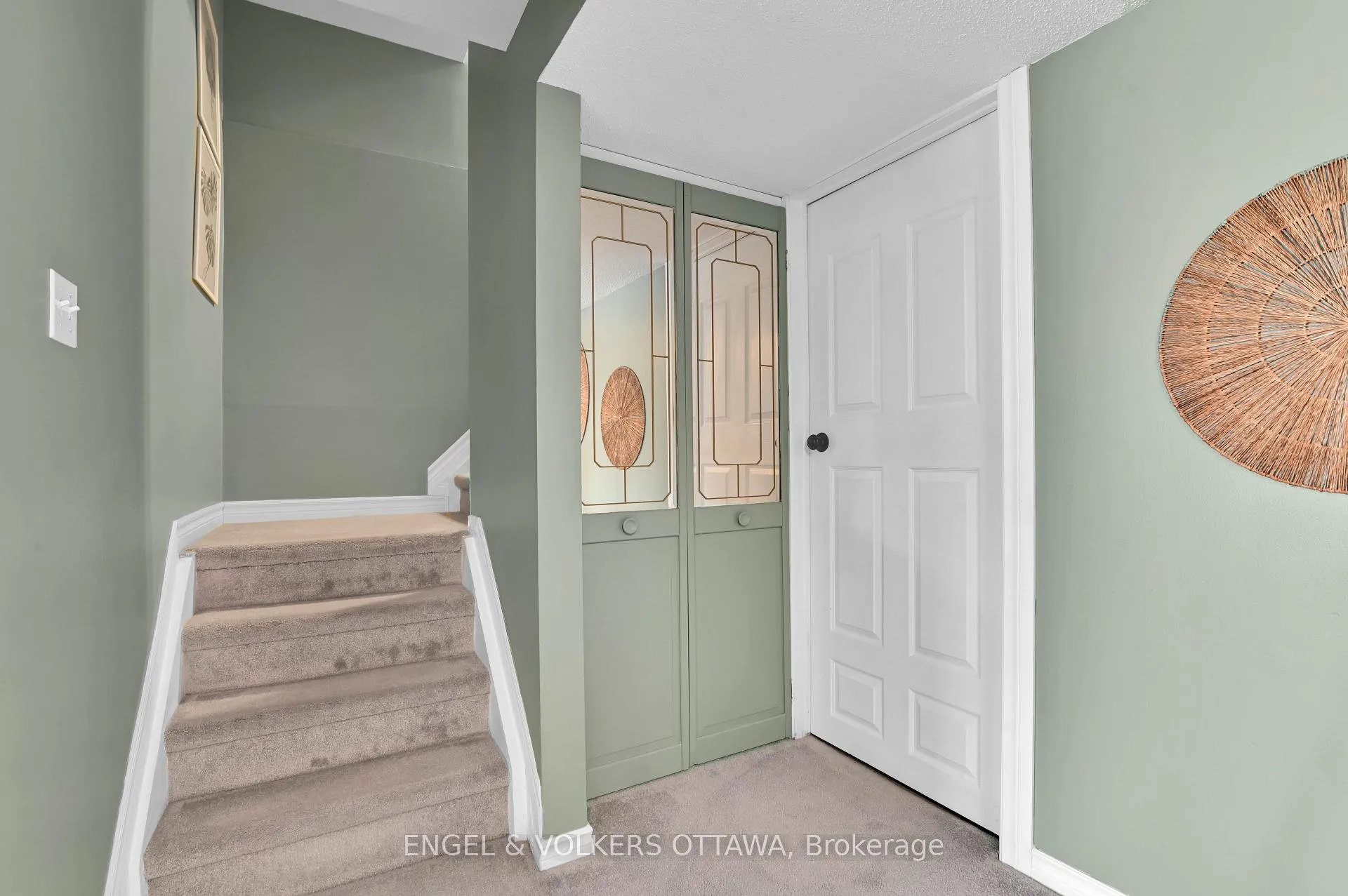 Photo 25 of 66 Hummingbird Crescent, Ottawa, Barrhaven - Cedargrove/Fraserdale — HOMEH