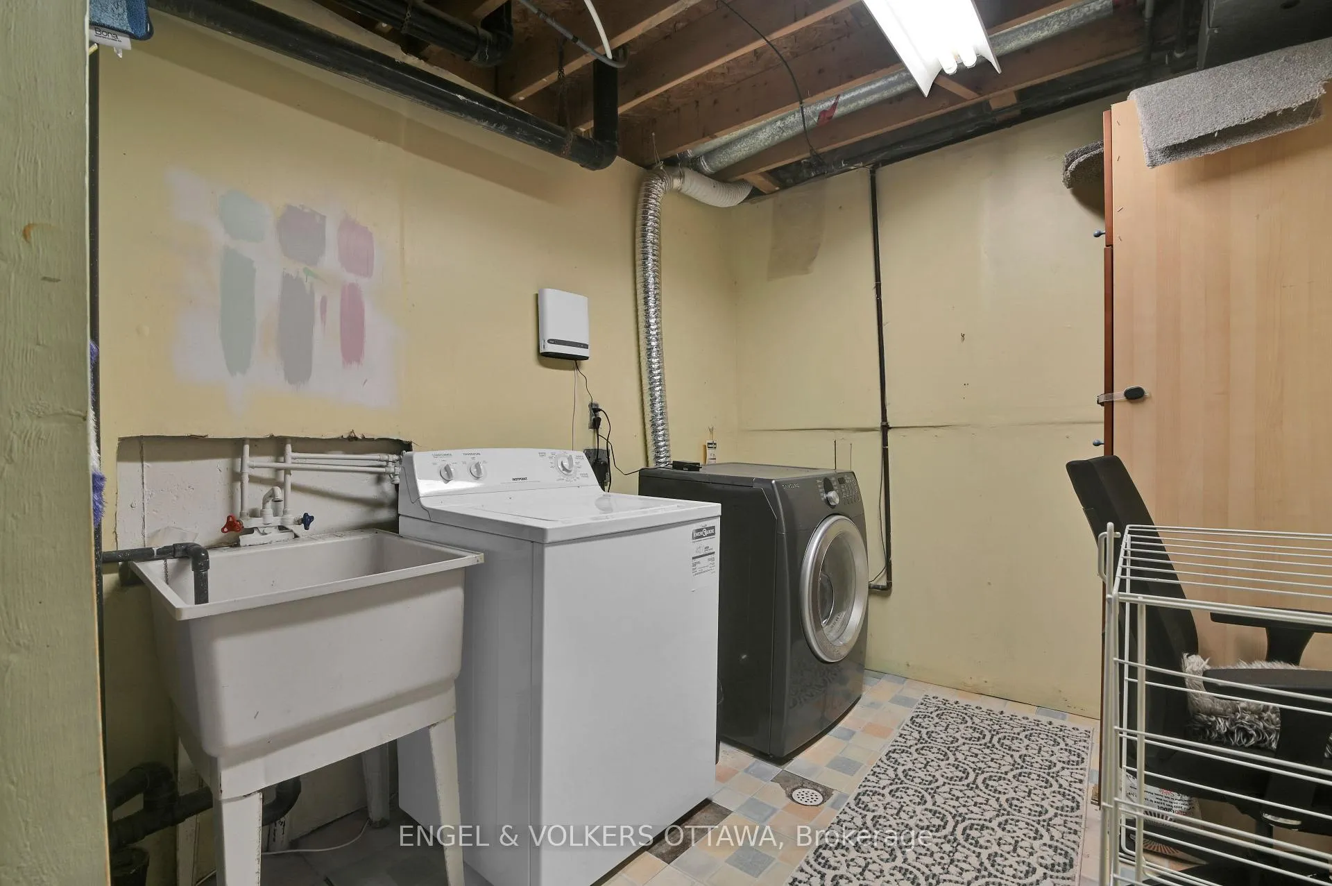 Photo 30 of 66 Hummingbird Crescent, Ottawa, Barrhaven - Cedargrove/Fraserdale — HOMEH