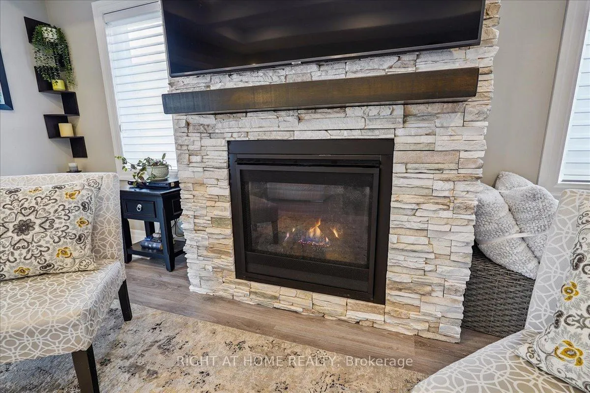 Photo 10 of 4 Sylvan Street, Quinte West, Murray Ward — HOMEH