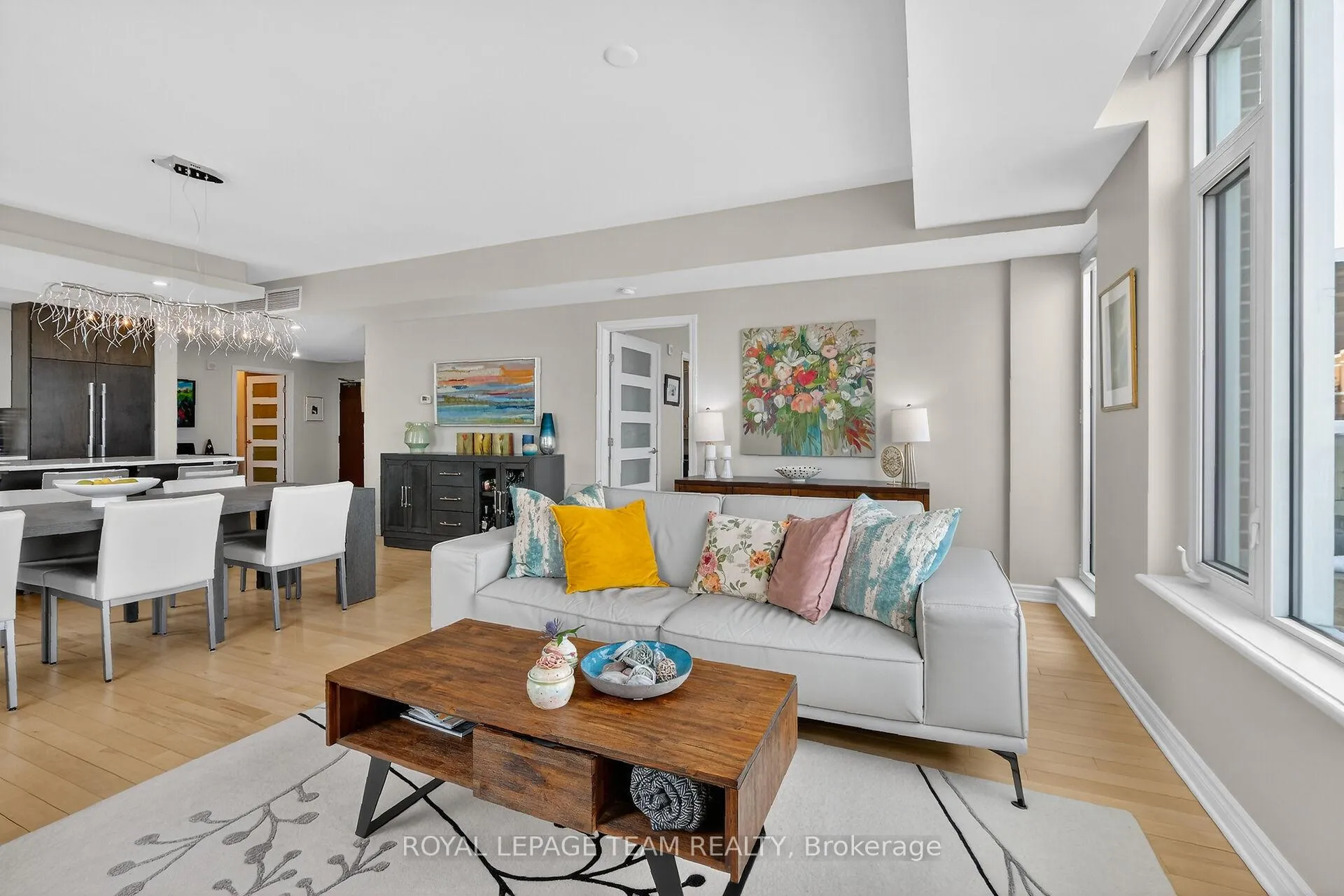 Photo 10 of Unit 704, 575 Byron Avenue, Ottawa, McKellar/Highland — HOMEH