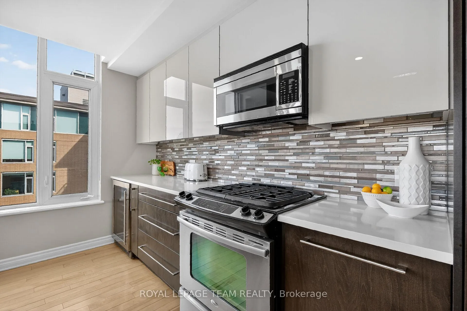 Photo 15 of Unit 704, 575 Byron Avenue, Ottawa, McKellar/Highland — HOMEH