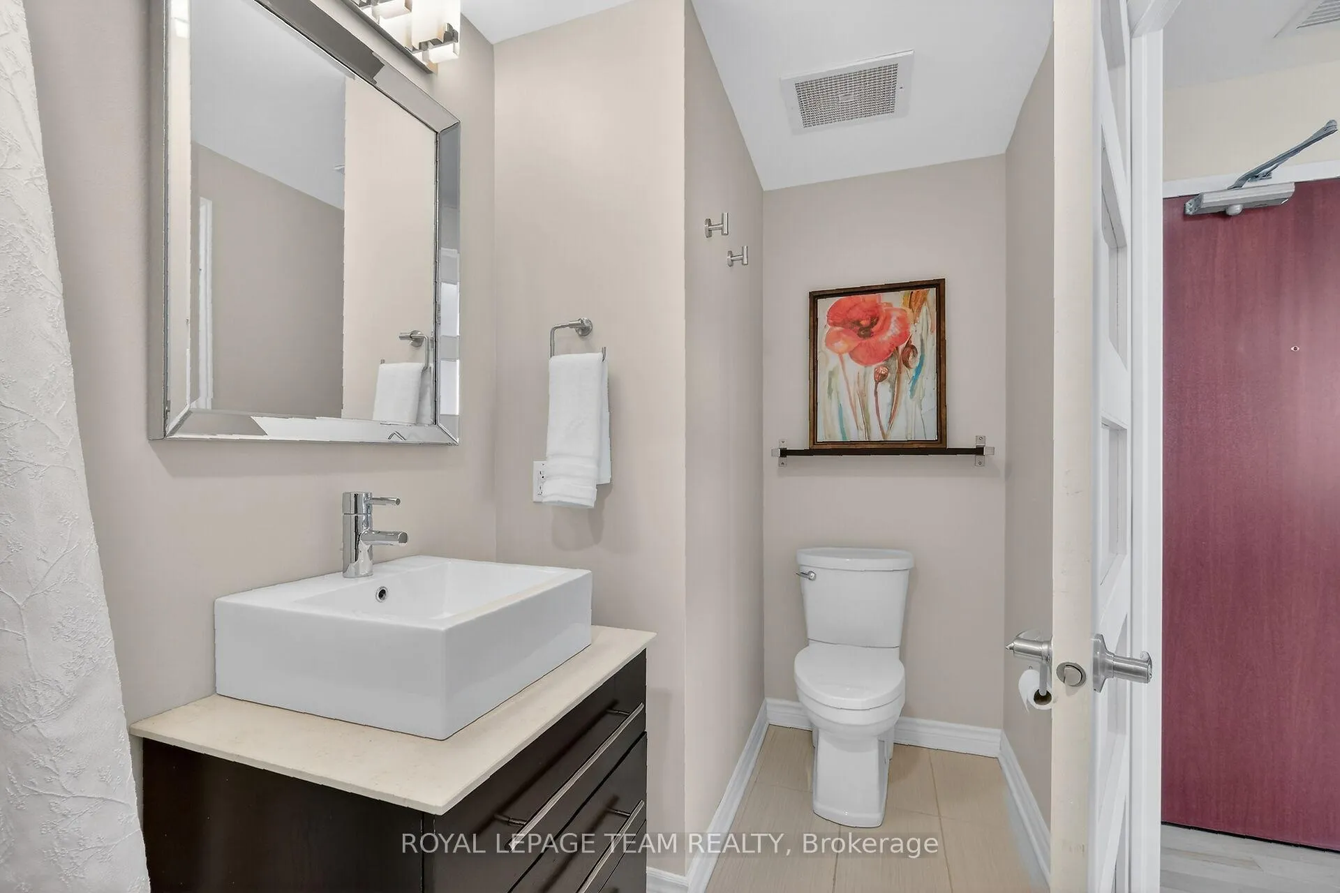 Photo 22 of Unit 704, 575 Byron Avenue, Ottawa, McKellar/Highland — HOMEH