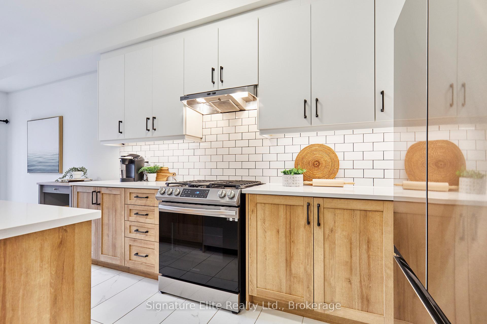 Photo 7 of 1344 Blackmore Street, Innisfil, Alcona — HOMEH