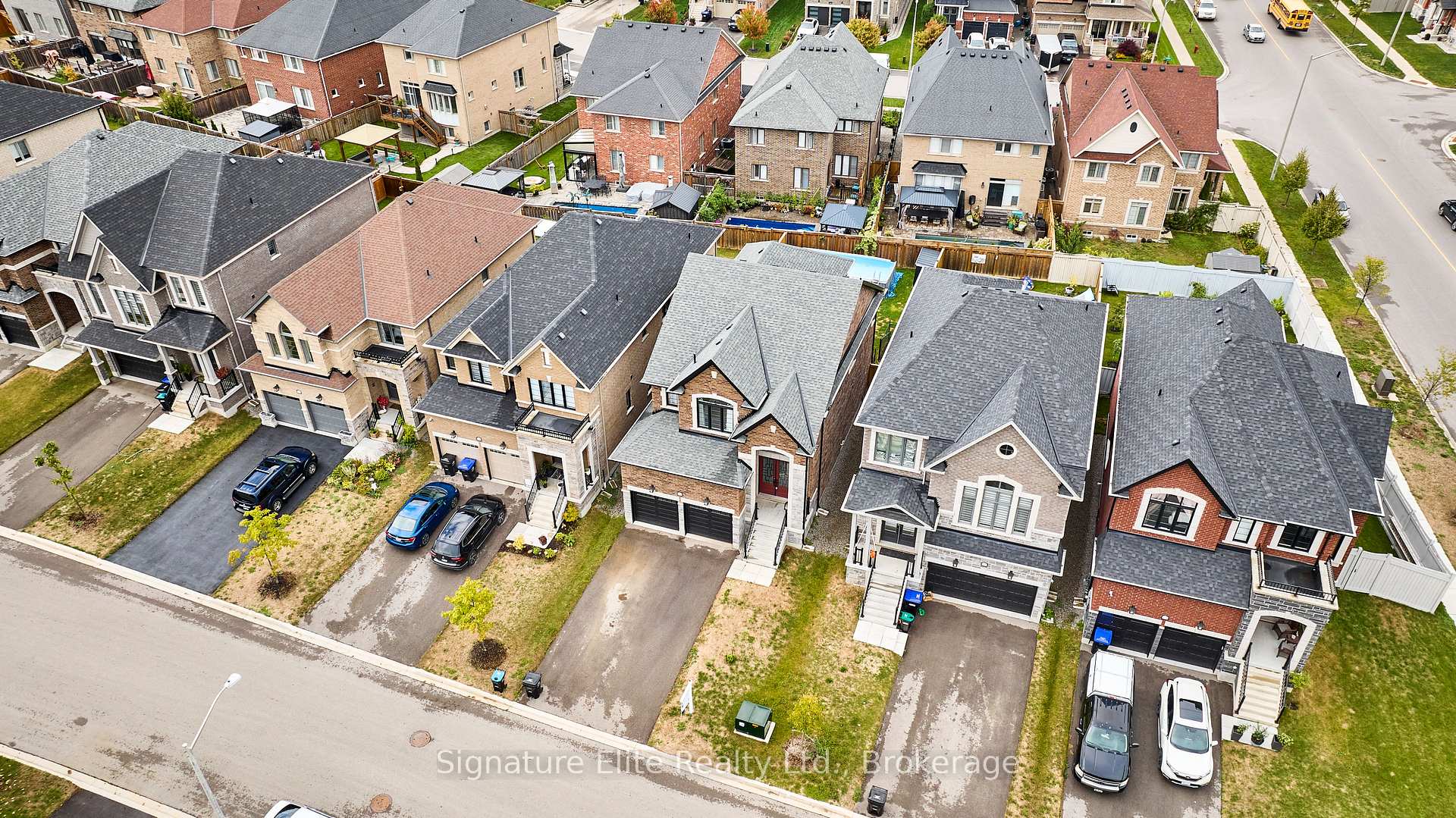 Photo 45 of 1344 Blackmore Street, Innisfil, Alcona — HOMEH