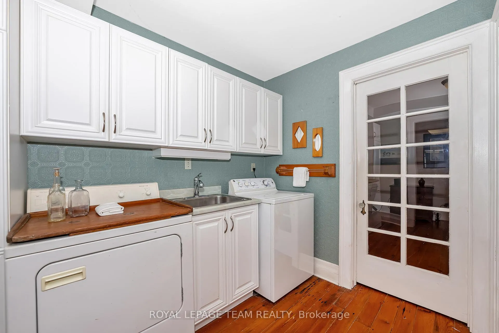 Photo 11 of 2307 Scrivens Drive, Ottawa, Osgoode Twp North of Reg Rd 6 — HOMEH