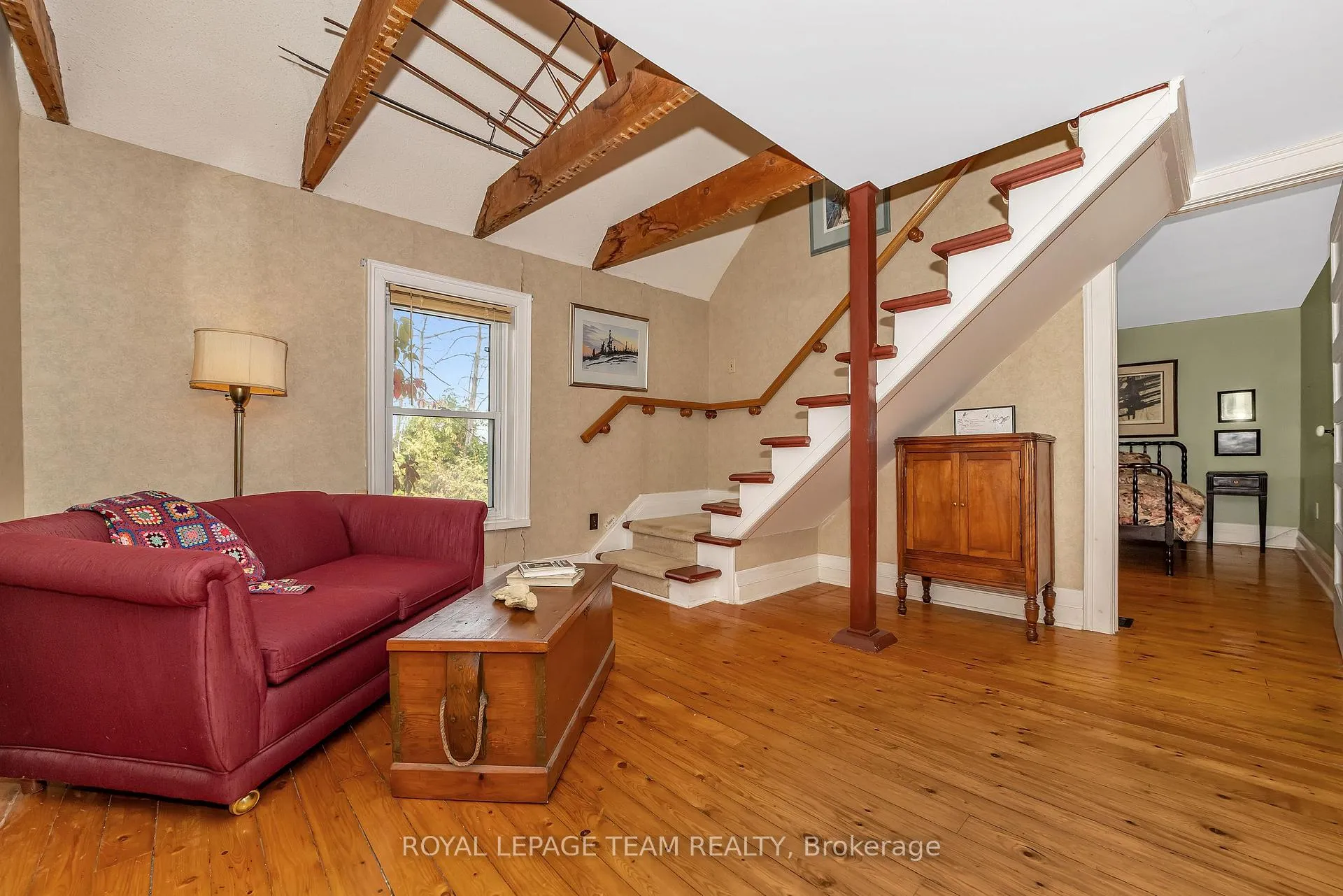 Photo 17 of 2307 Scrivens Drive, Ottawa, Osgoode Twp North of Reg Rd 6 — HOMEH