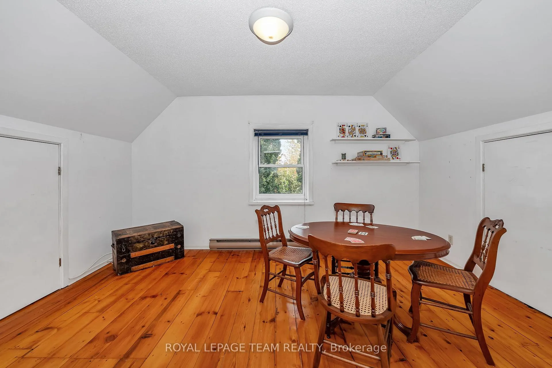 Photo 25 of 2307 Scrivens Drive, Ottawa, Osgoode Twp North of Reg Rd 6 — HOMEH