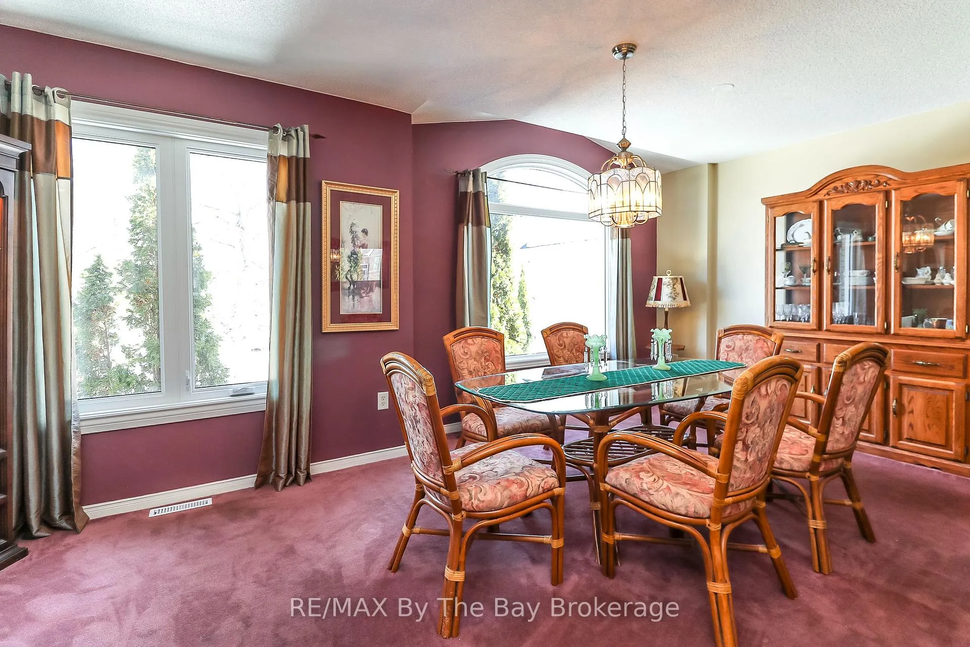 Photo 3 of 27 Silversands Crescent, Wasaga Beach — HOMEH