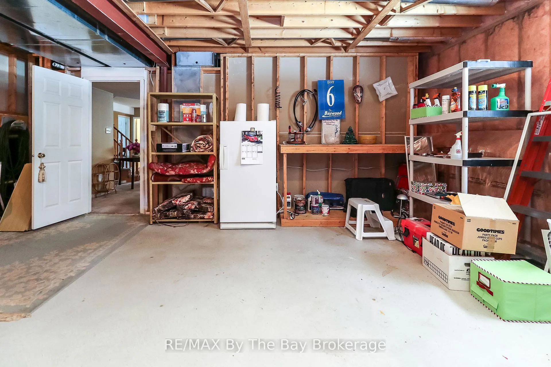 Photo 48 of 27 Silversands Crescent, Wasaga Beach — HOMEH