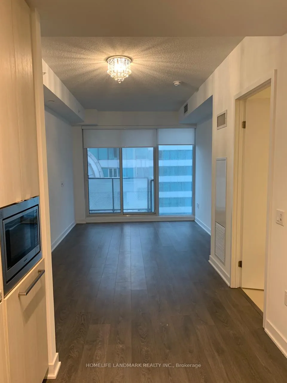 Photo 7 of Unit 2307, 125 Blue Jays Way, Toronto, Waterfront Communities — HOMEH