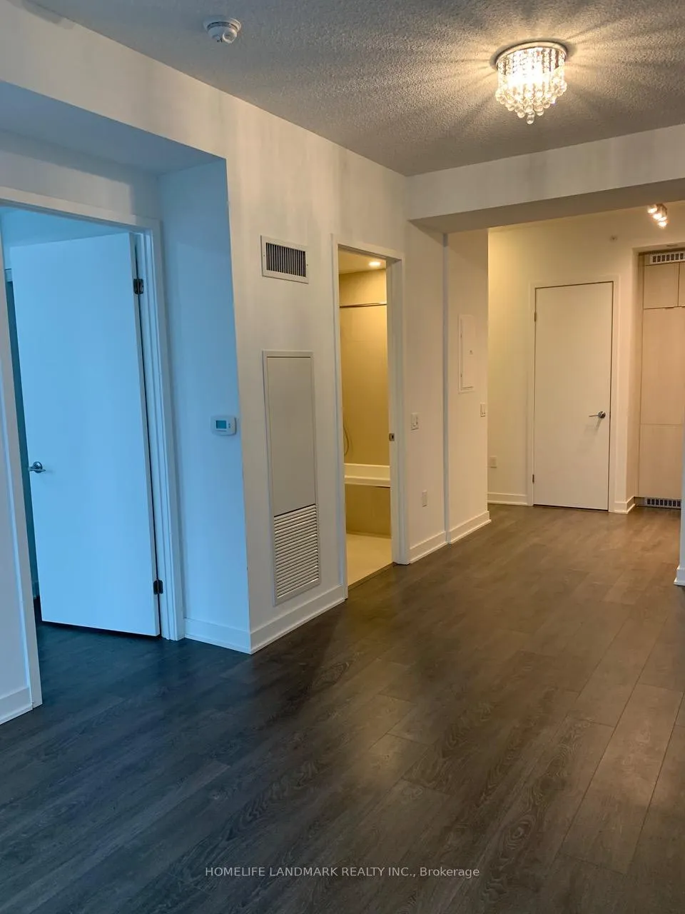 Photo 11 of Unit 2307, 125 Blue Jays Way, Toronto, Waterfront Communities — HOMEH