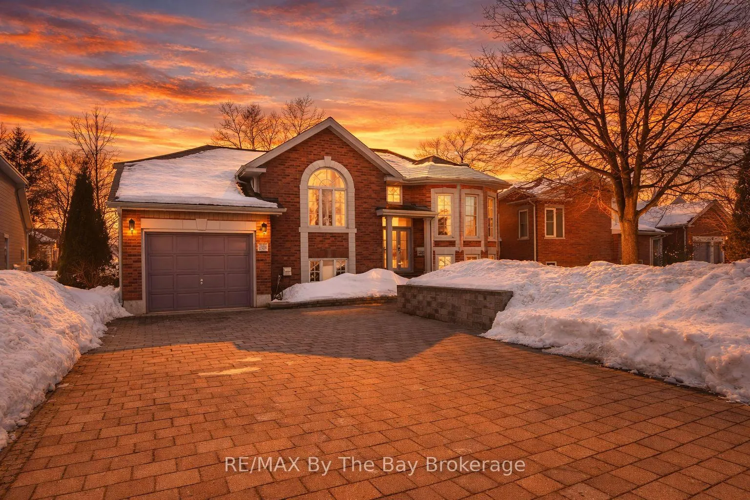 Photo 1 of 437 Ramblewood Drive, Wasaga Beach — HOMEH