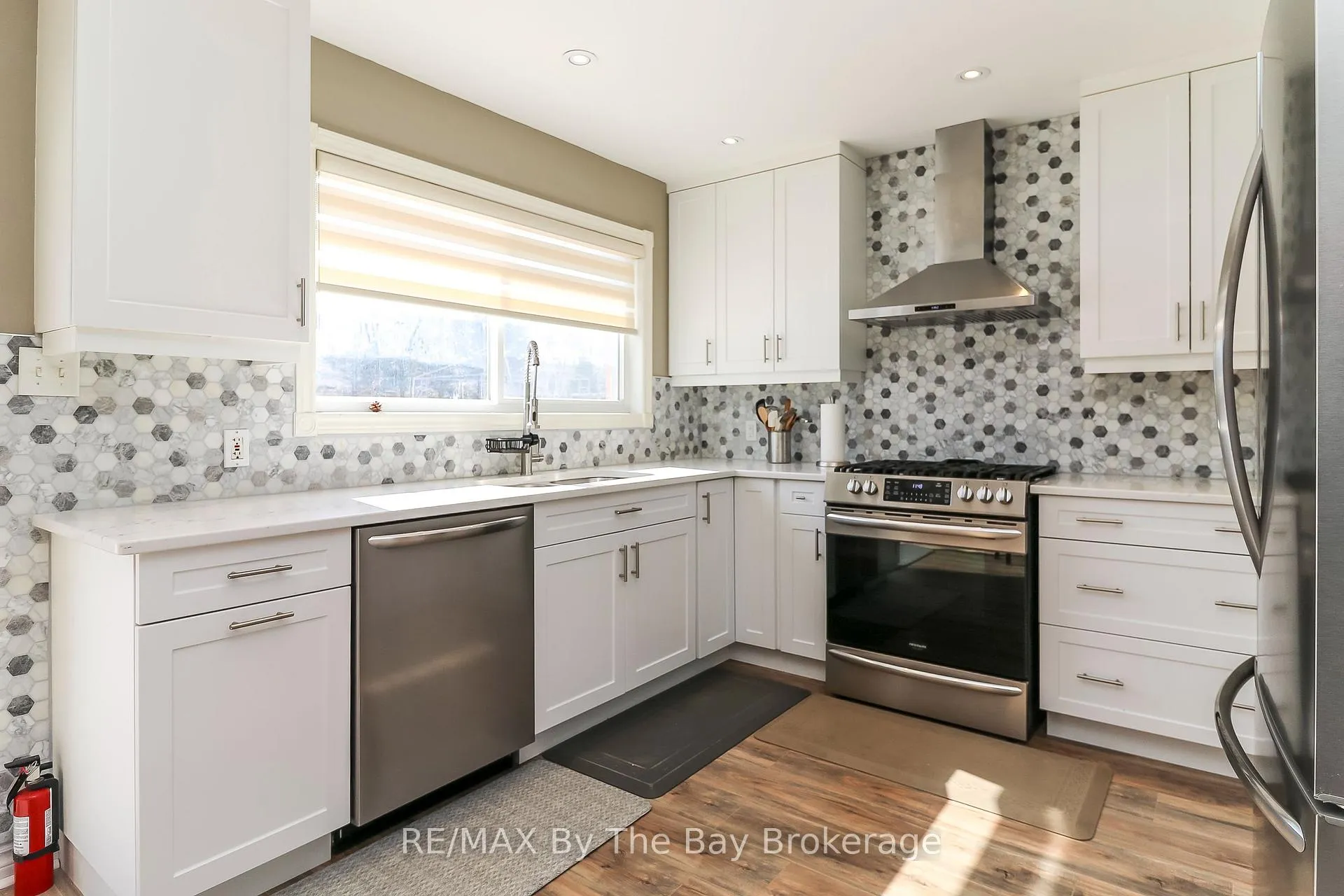 Photo 21 of 437 Ramblewood Drive, Wasaga Beach — HOMEH