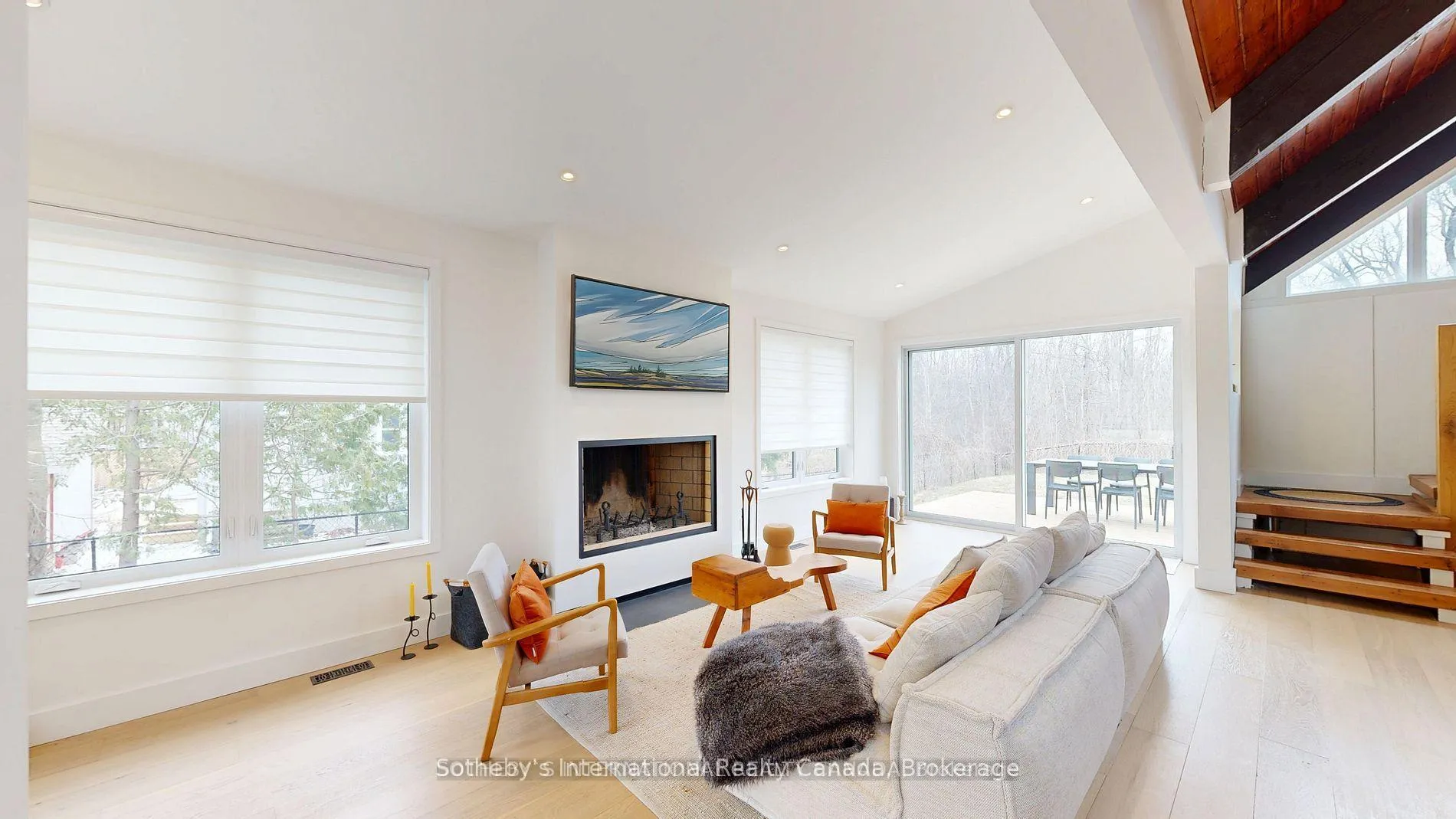 Photo 12 of 129 James Street, Blue Mountains — HOMEH