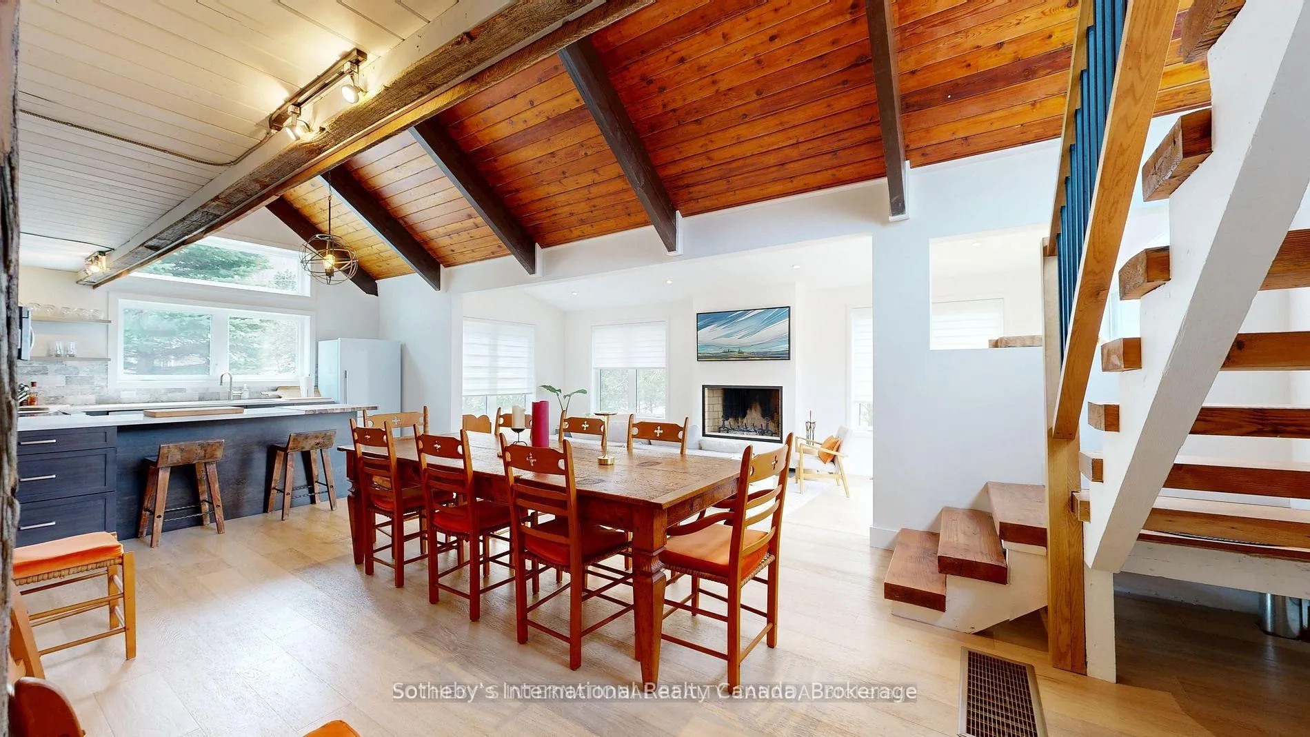 Photo 13 of 129 James Street, Blue Mountains — HOMEH