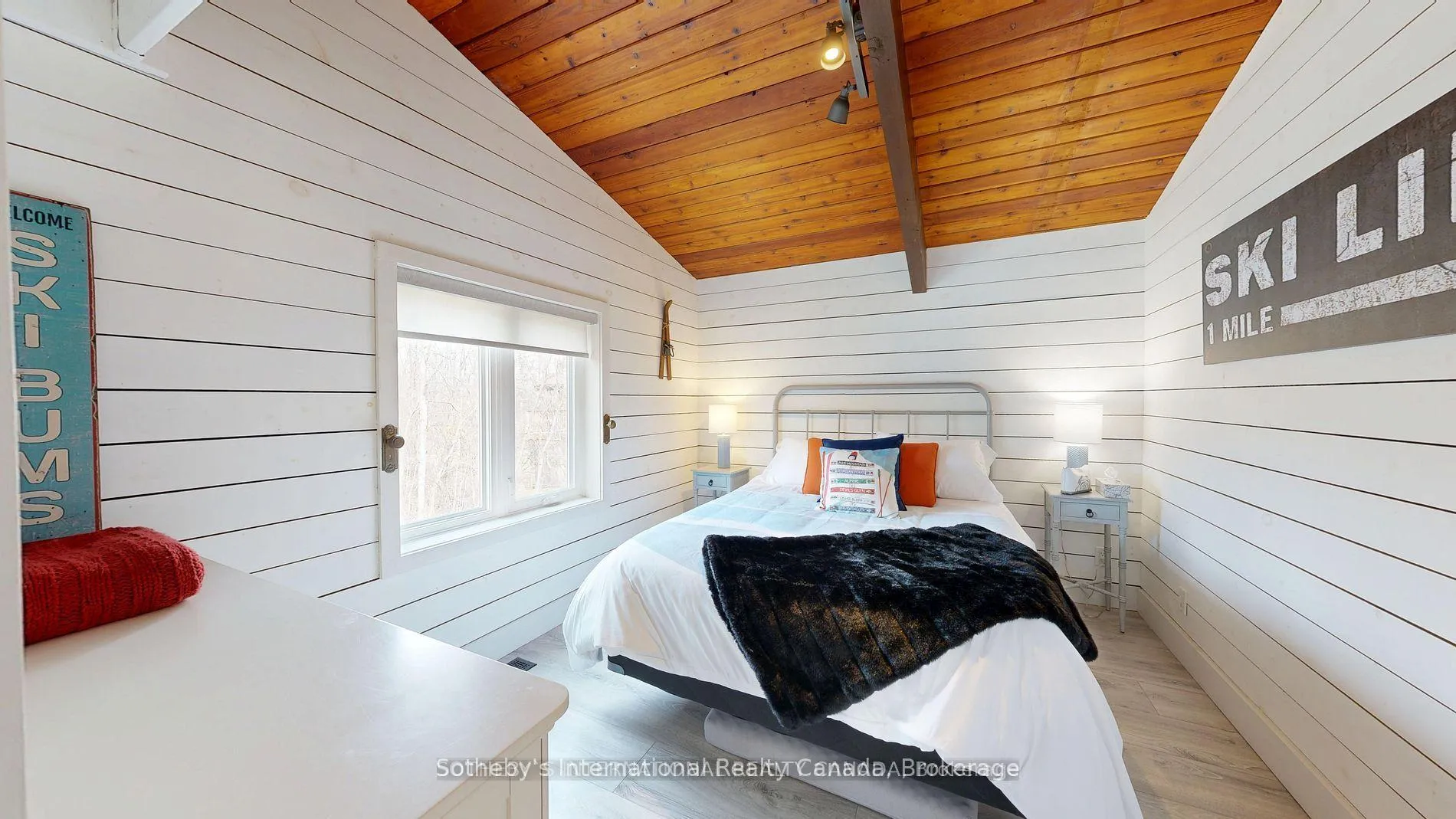 Photo 22 of 129 James Street, Blue Mountains — HOMEH