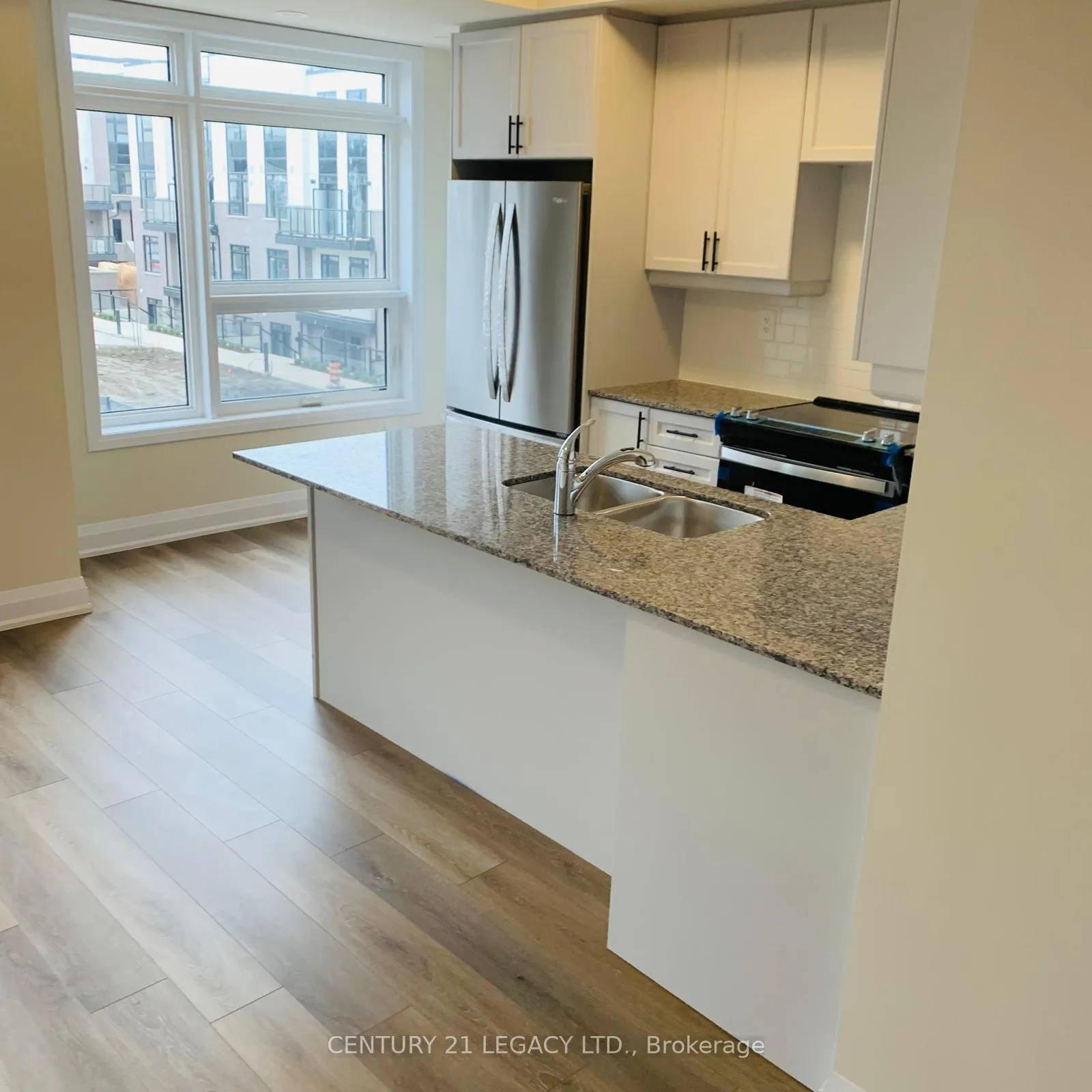 Photo 7 of 1577 Rose Way, Milton, Cobban — HOMEH