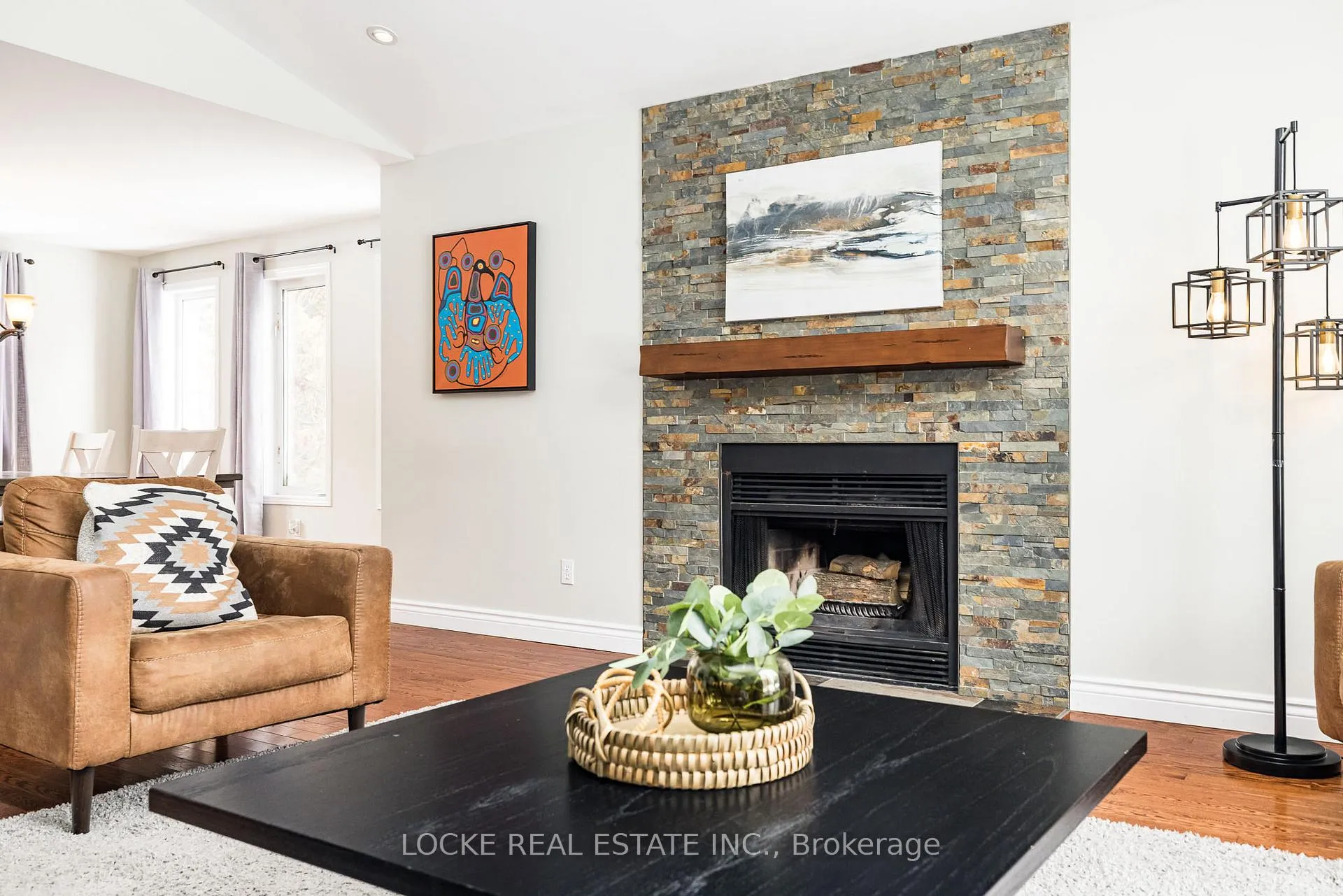 Photo 7 of 6492 Waddion Drive, Ottawa, Greely — HOMEH