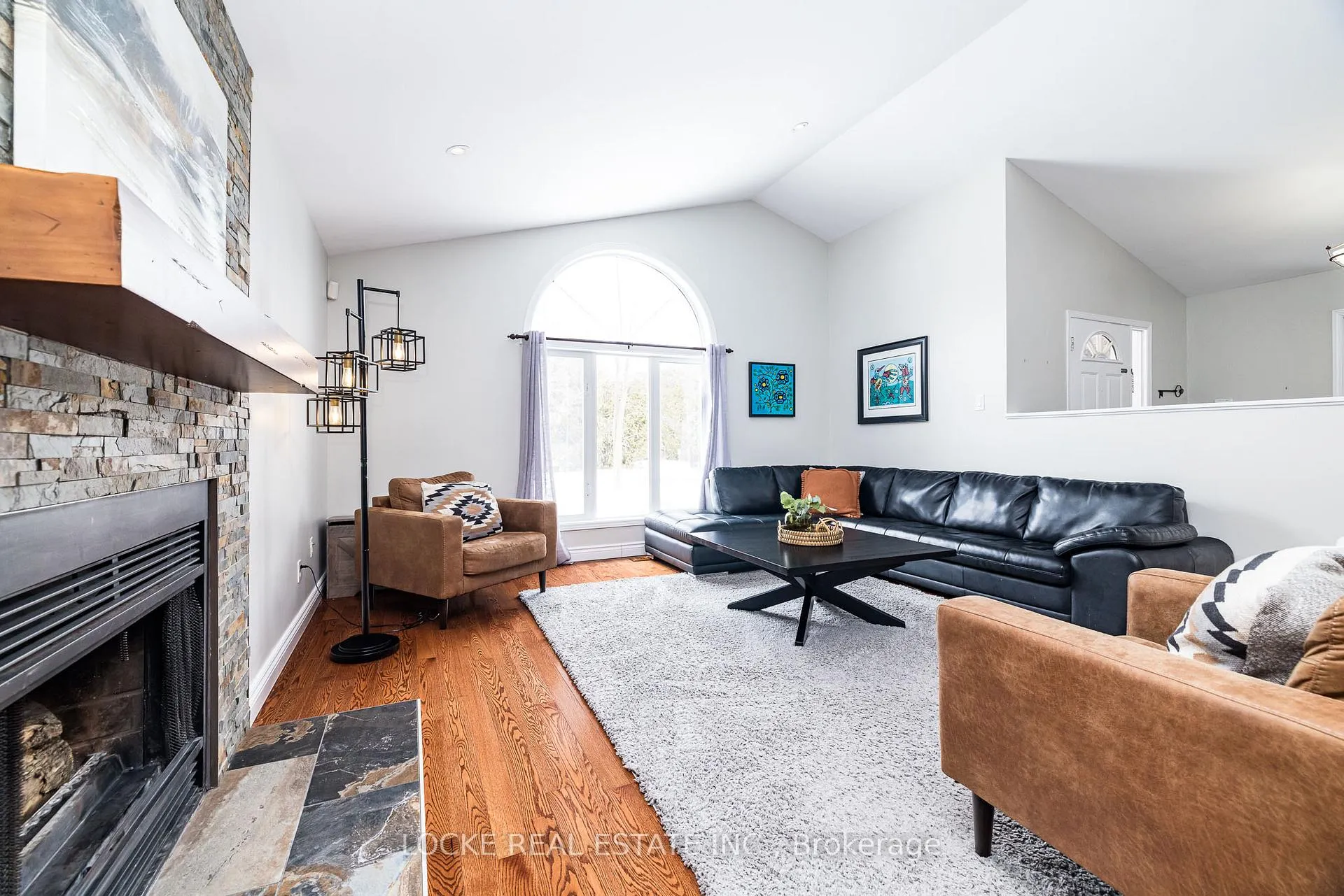 Photo 8 of 6492 Waddion Drive, Ottawa, Greely — HOMEH