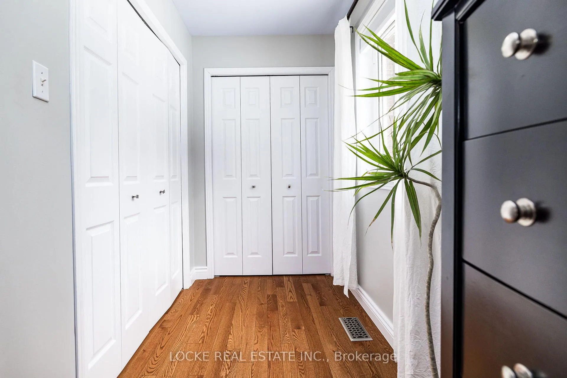 Photo 22 of 6492 Waddion Drive, Ottawa, Greely — HOMEH