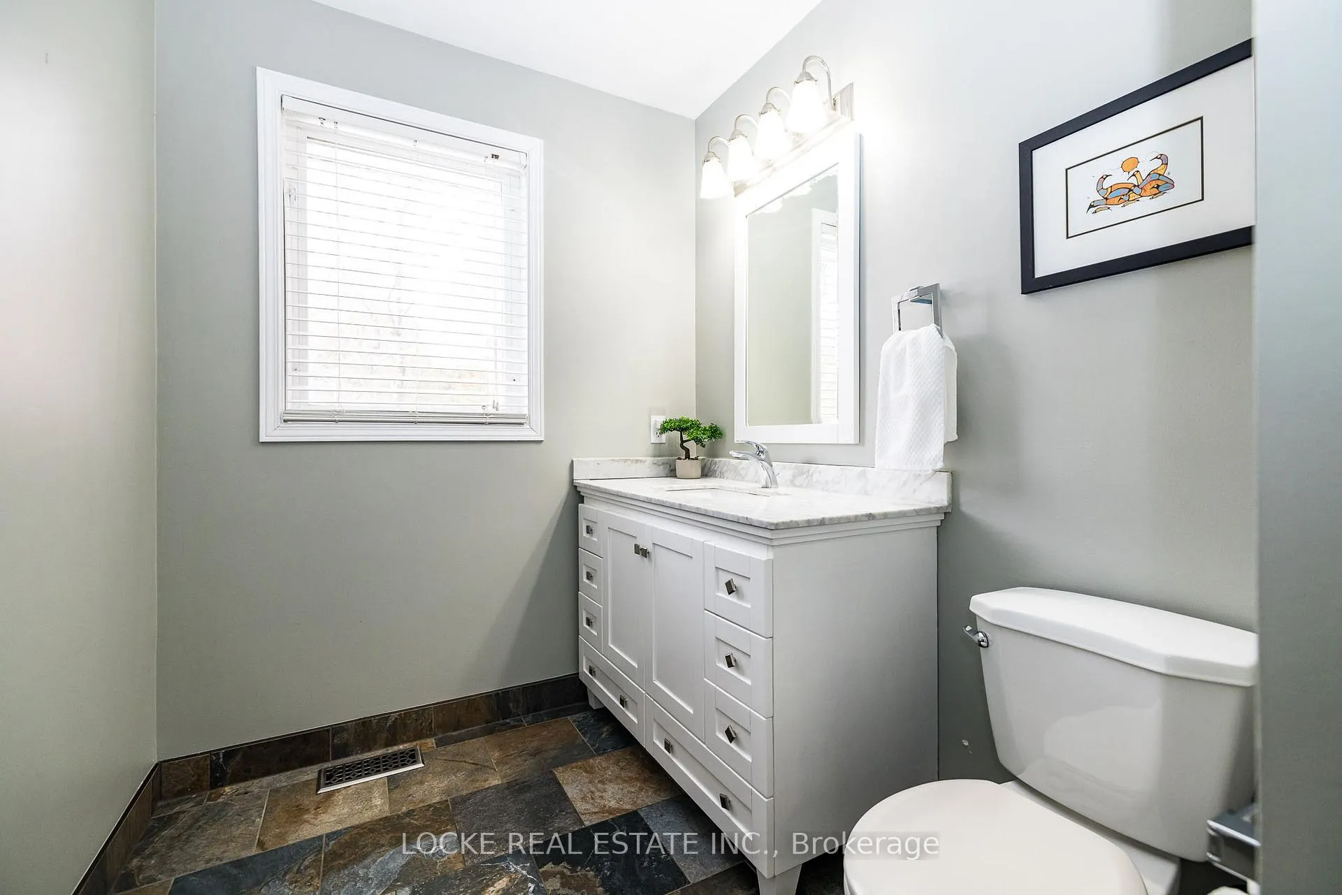 Photo 29 of 6492 Waddion Drive, Ottawa, Greely — HOMEH