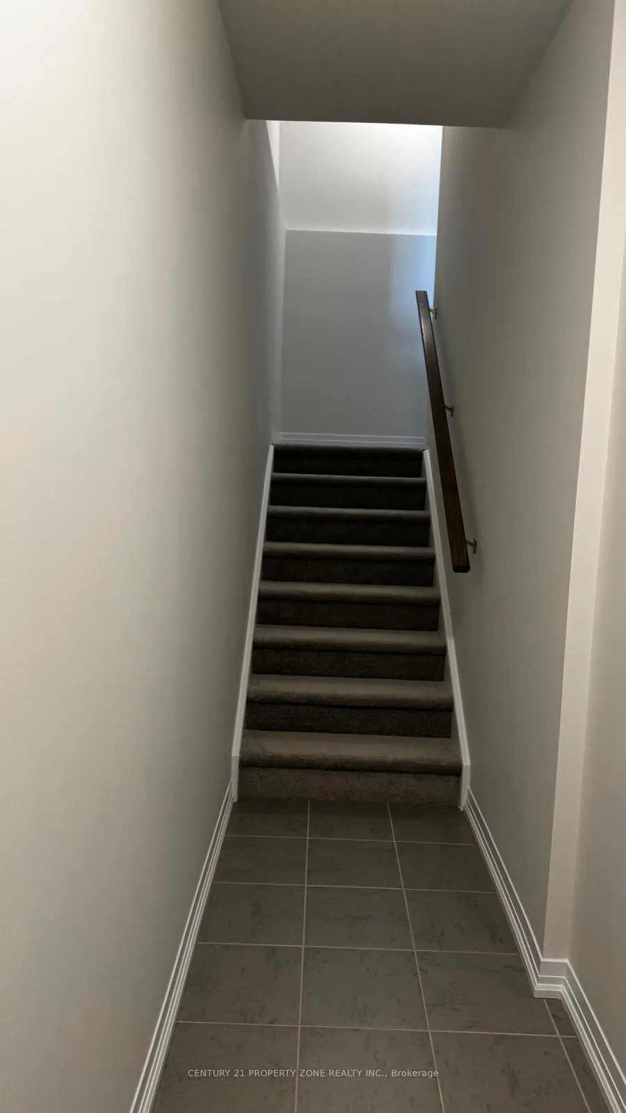 Photo 4 of Unit C-51, 525 Erinbrook Drive, Kitchener — HOMEH