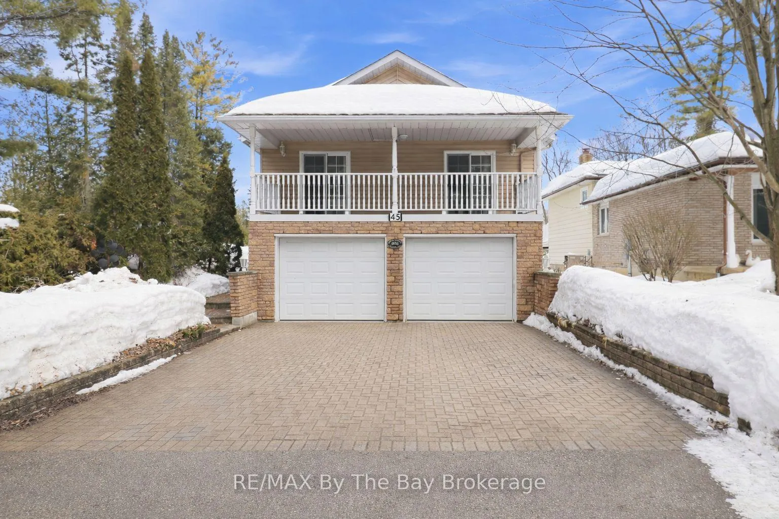 Photo 3 of 45 40th Street N, Wasaga Beach — HOMEH