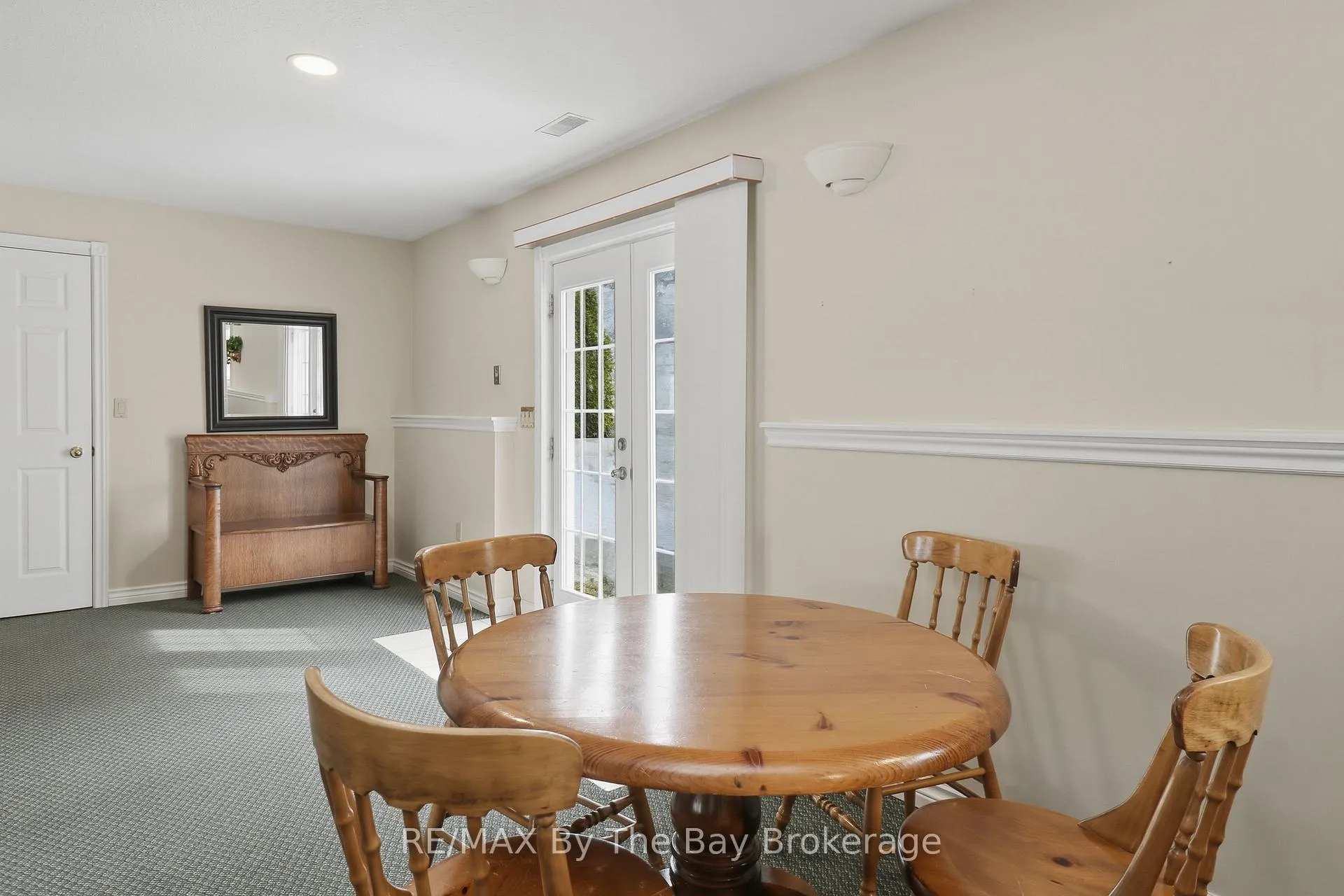 Photo 42 of 45 40th Street N, Wasaga Beach — HOMEH