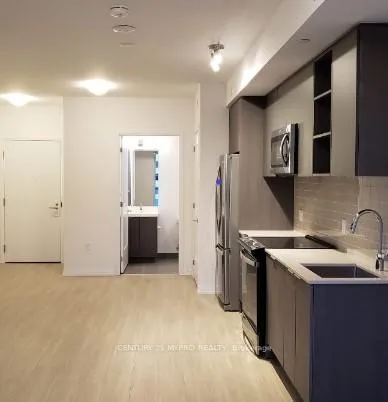 Photo 5 of Unit 1604, 25 Holly Street, Toronto, Mount Pleasant West — HOMEH