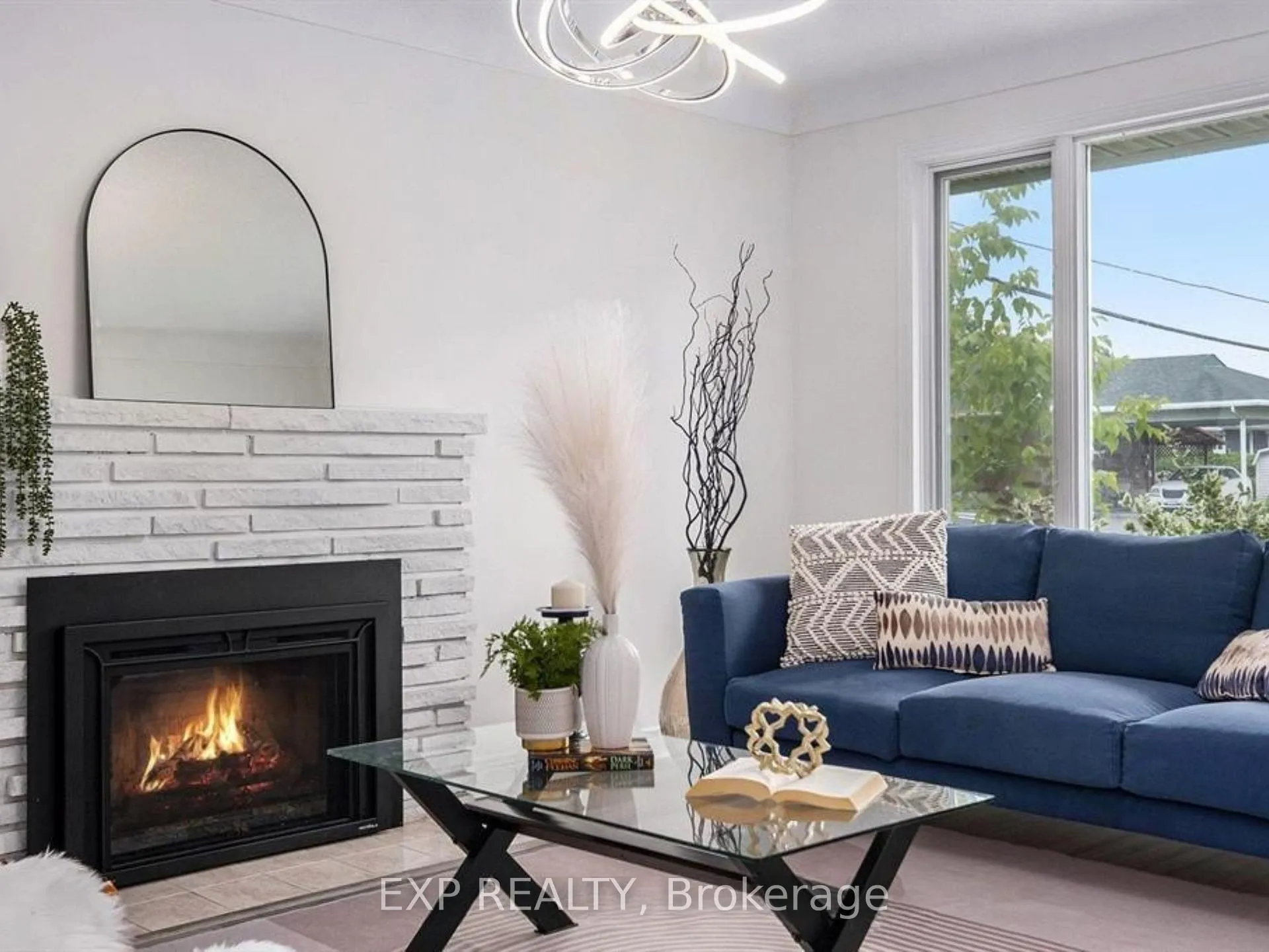 Photo 6 of Unit Unit A, 20 Newhaven Street, Ottawa, Manordale — HOMEH