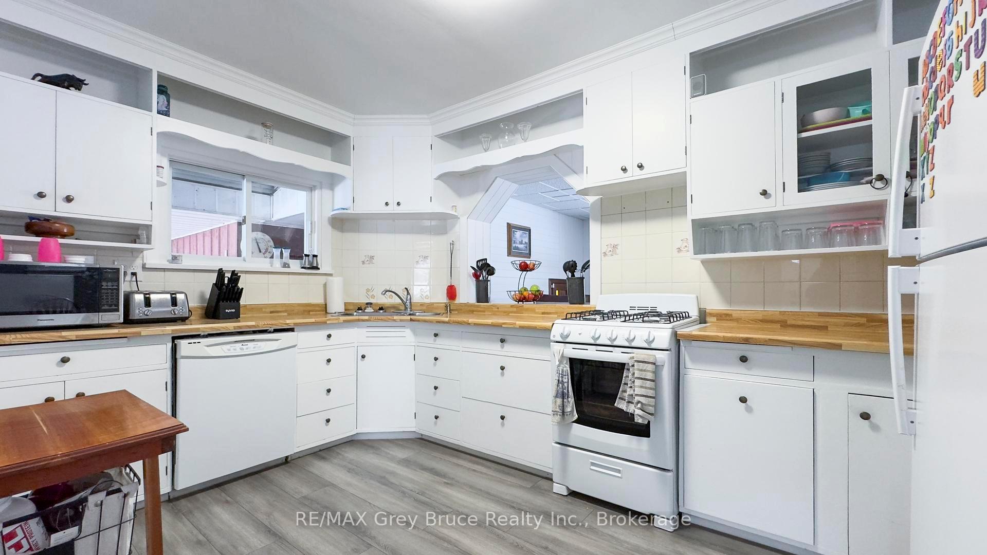 Photo 31 of 904 7th Avenue, Hanover — HOMEH