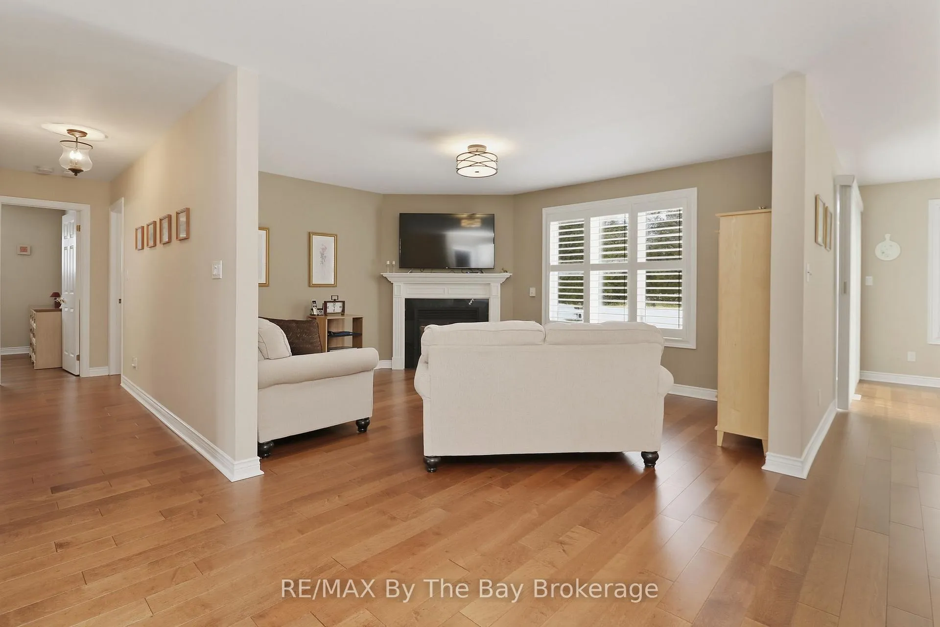 Photo 15 of 22 Britton Court, Wasaga Beach — HOMEH