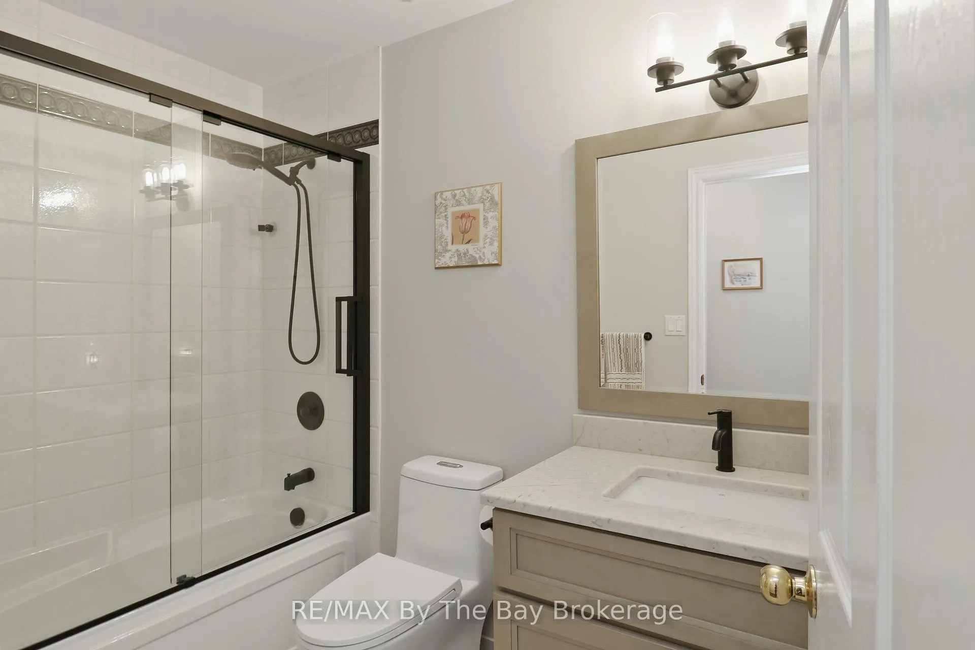 Photo 28 of 22 Britton Court, Wasaga Beach — HOMEH