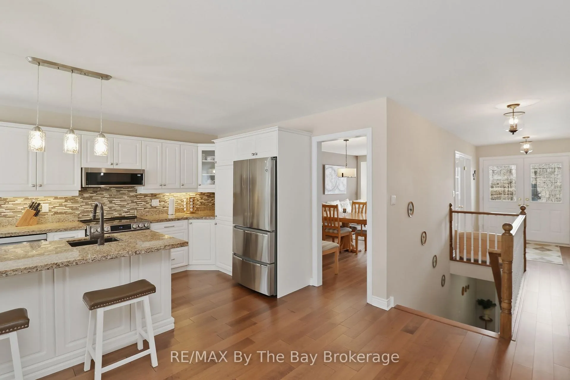 Photo 30 of 22 Britton Court, Wasaga Beach — HOMEH