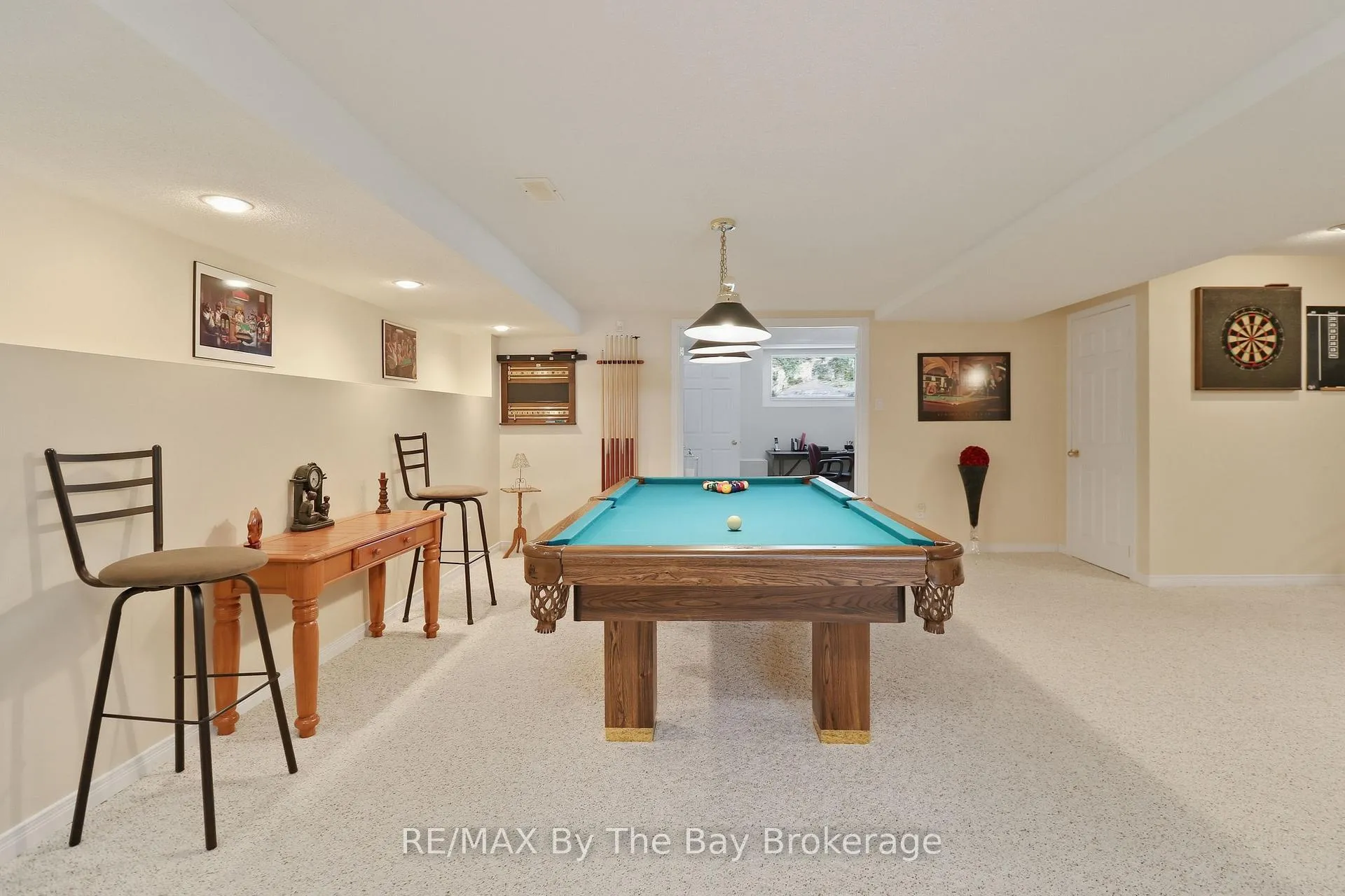 Photo 39 of 22 Britton Court, Wasaga Beach — HOMEH