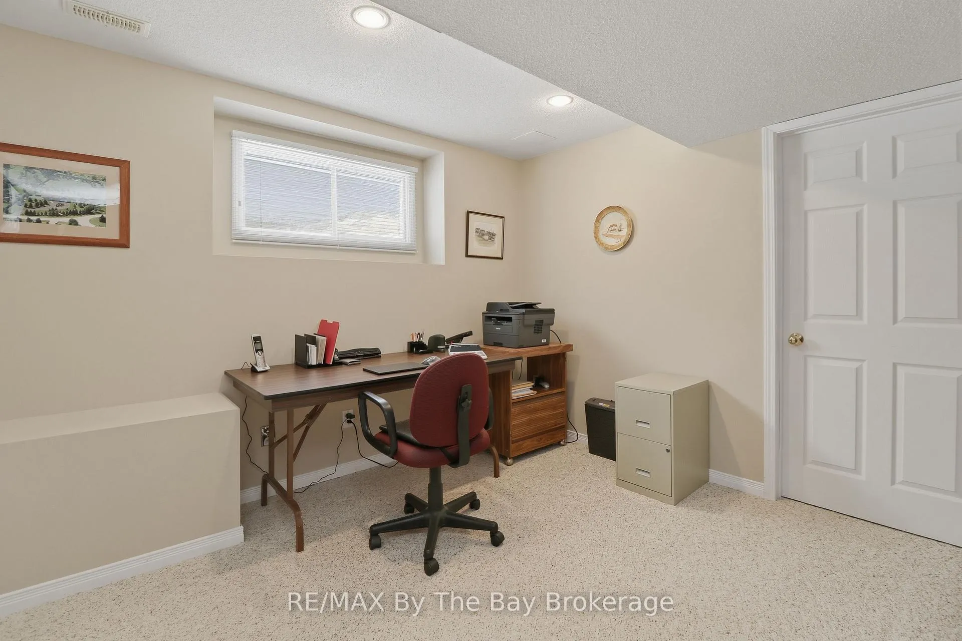 Photo 40 of 22 Britton Court, Wasaga Beach — HOMEH