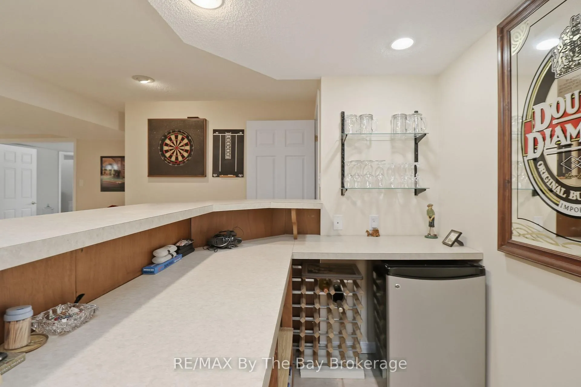 Photo 44 of 22 Britton Court, Wasaga Beach — HOMEH